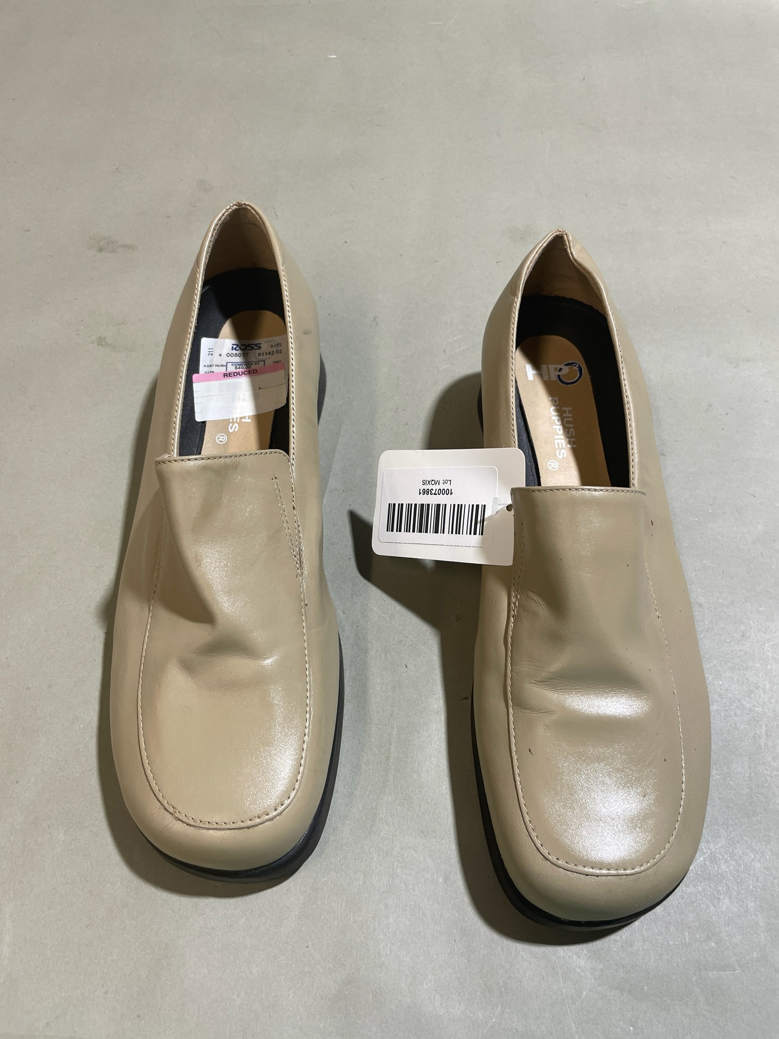 Hush Puppies Beige Leather Slip-On Loafers Size 8.5 M