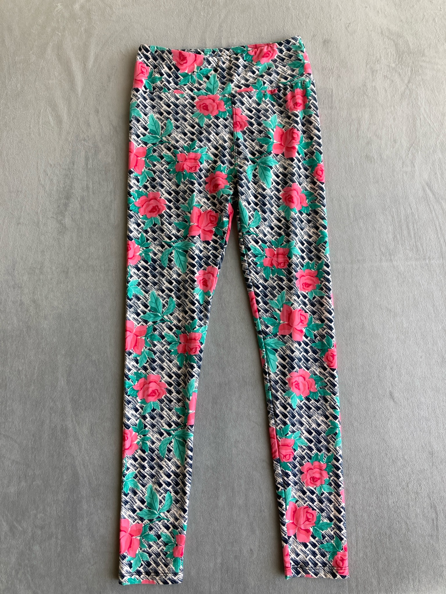 LuLaRoe Pink Floral Stretch Knit Leggings