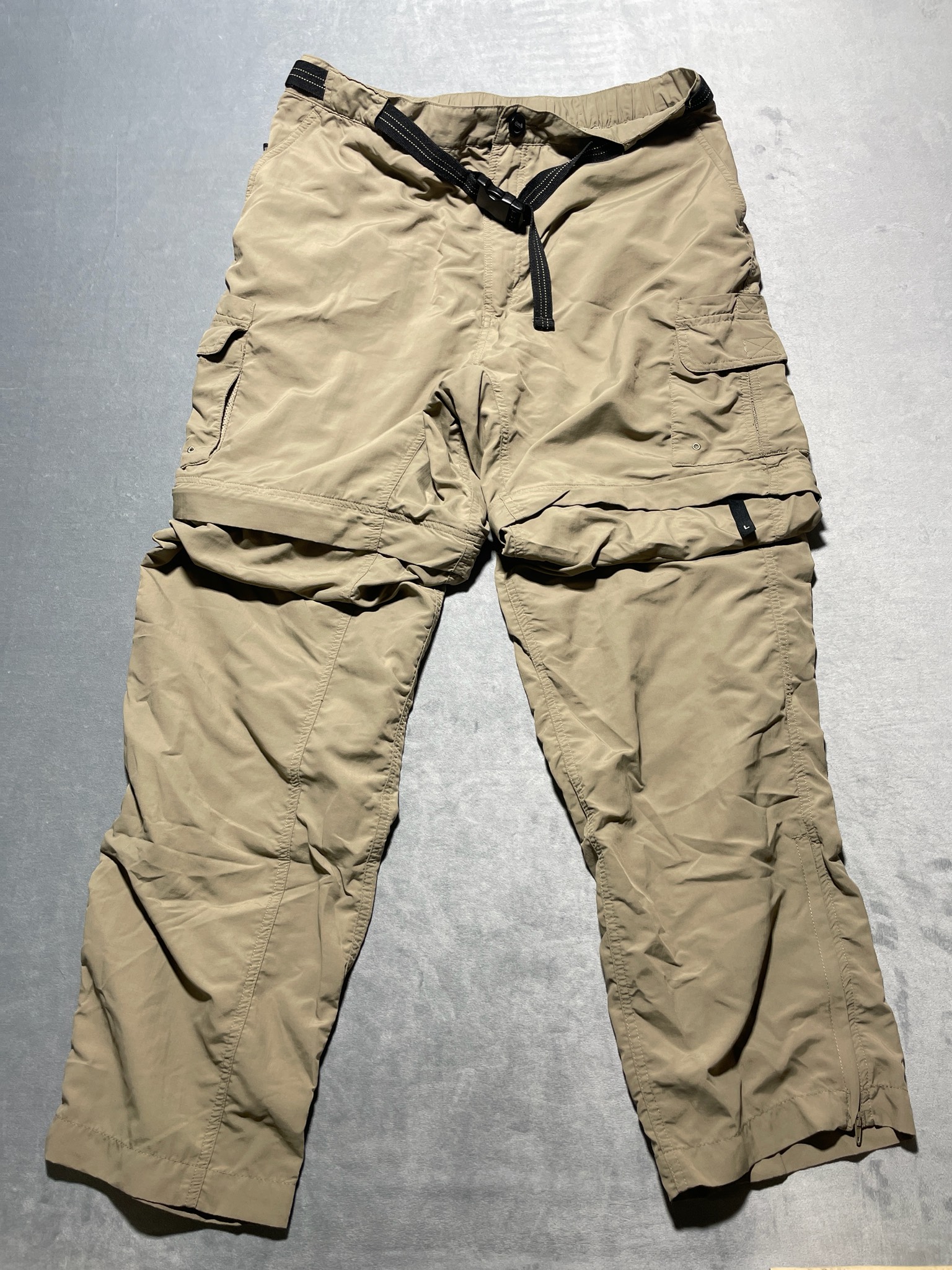 Magellan Outdoors Khaki Nylon Cargo Pants Size XL