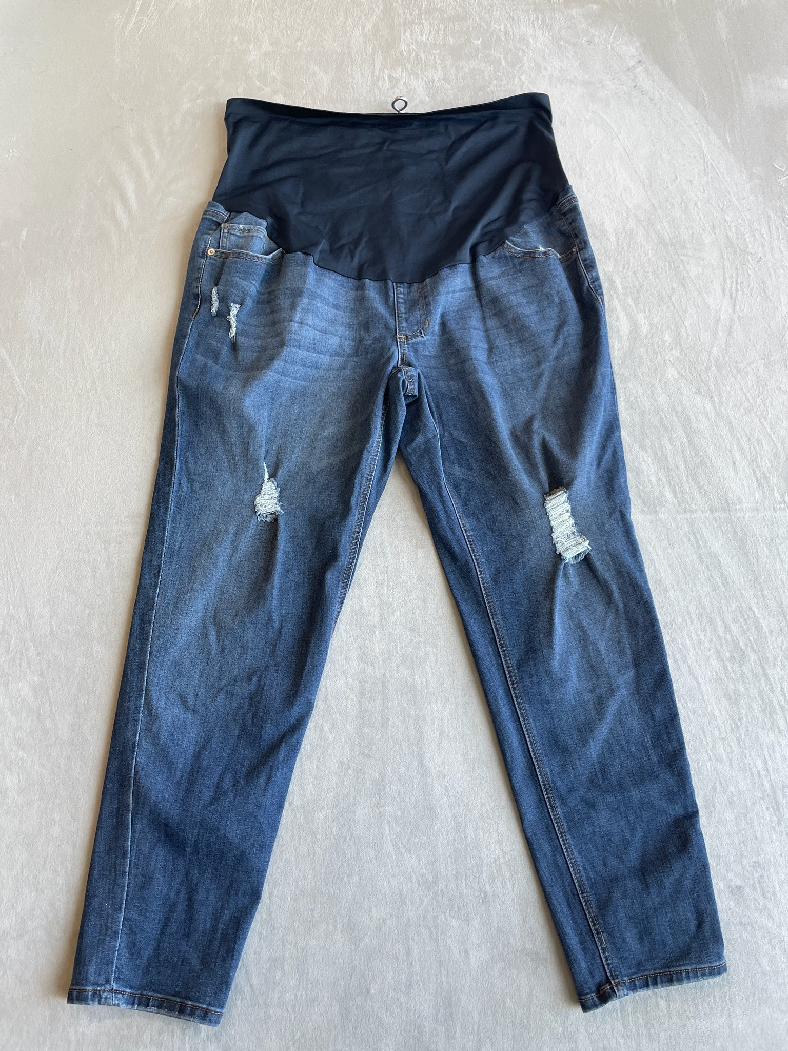 Time and Tru Medium Blue Denim Maternity Jeans Size XL (16-18)
