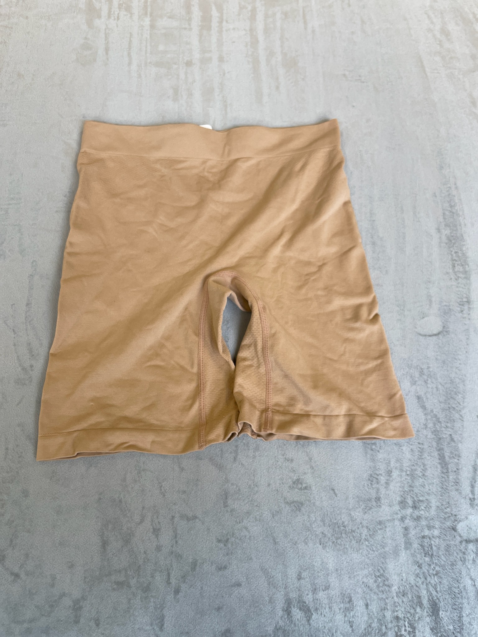 Vanity Fair Beige Nylon-Spandex Shapewear Shorts Size Large