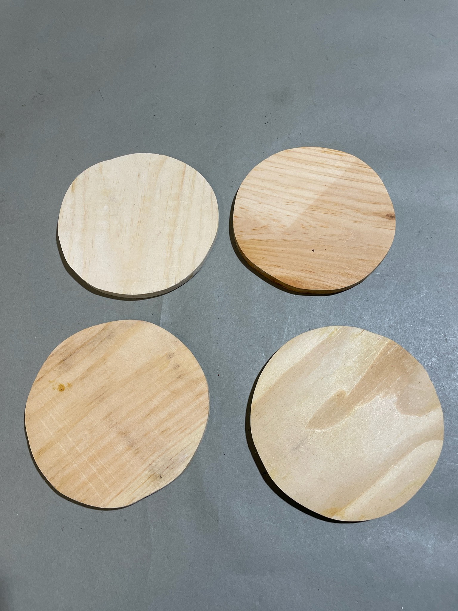 Natural Wood Round Discs