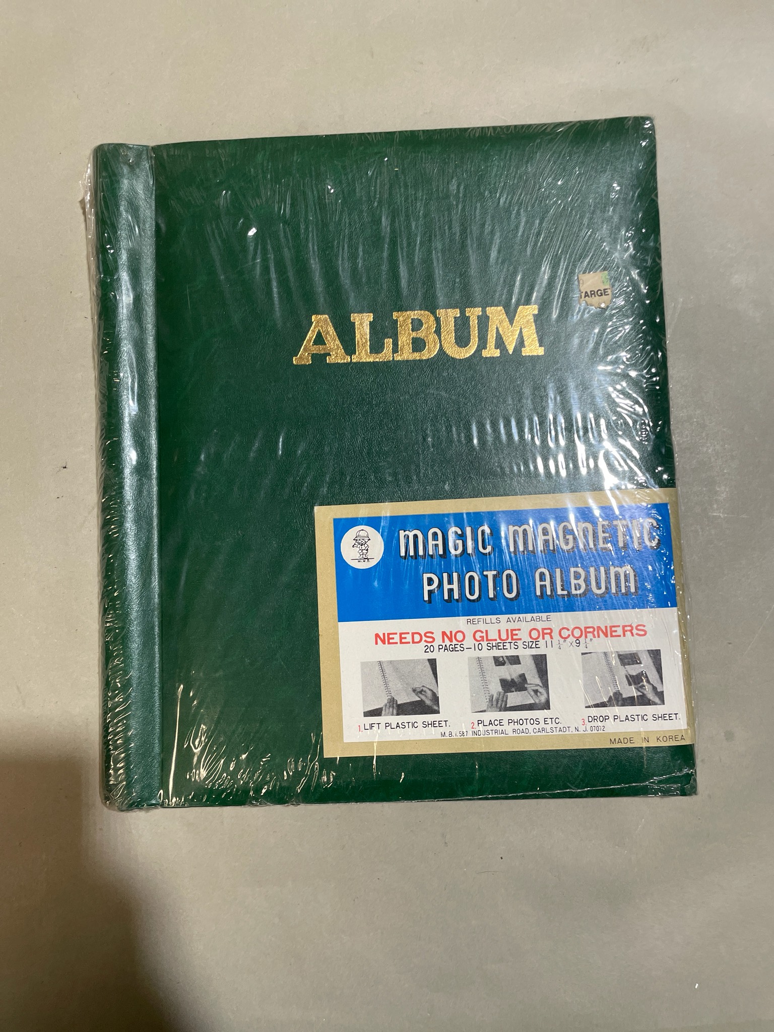 Magic Magnetic Dark Green Magnetic Photo Album Size 11 1/4 x 9 1/4