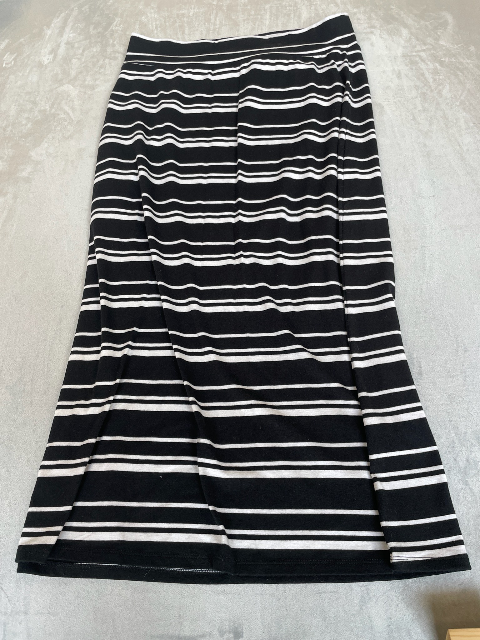Ava & Viv Black and White Striped Knit Skirt Size X