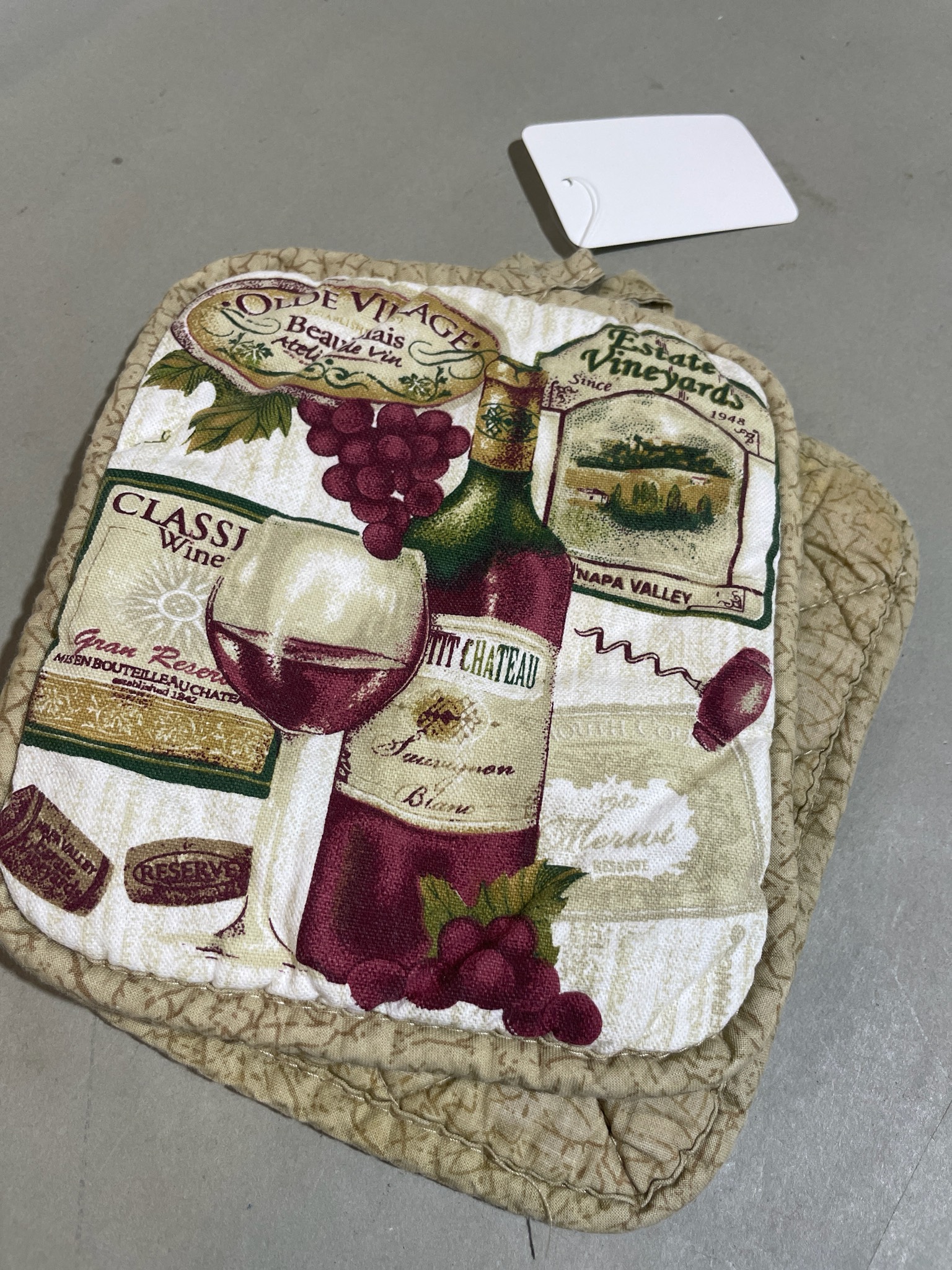 Beige Quilted Wine-Print Potholder