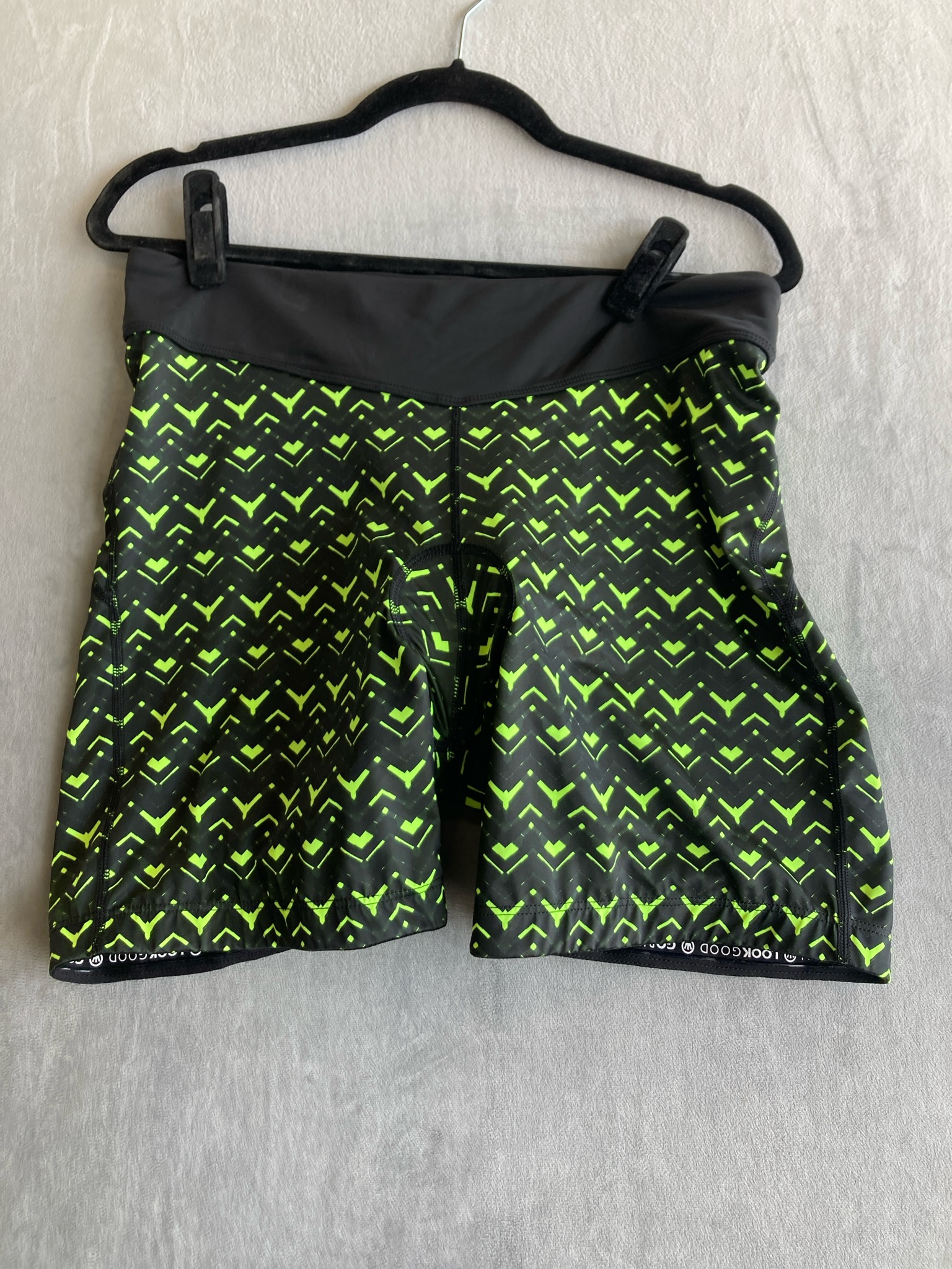 Canari Neon Green Chevron Stretch Synthetic Cycling Shorts Size XL