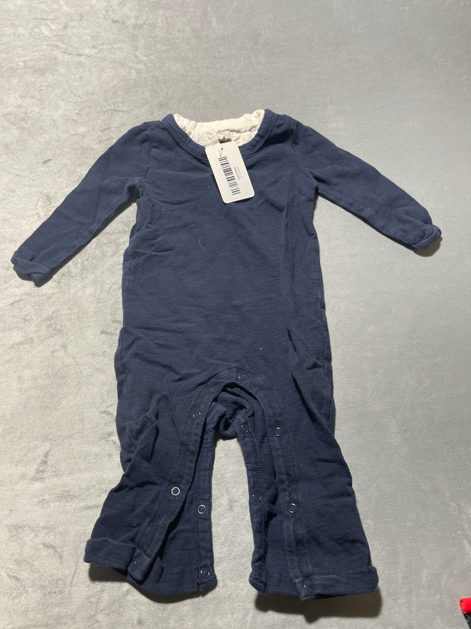 Burts Bees Baby blue long sleeve onesie size 6-9M