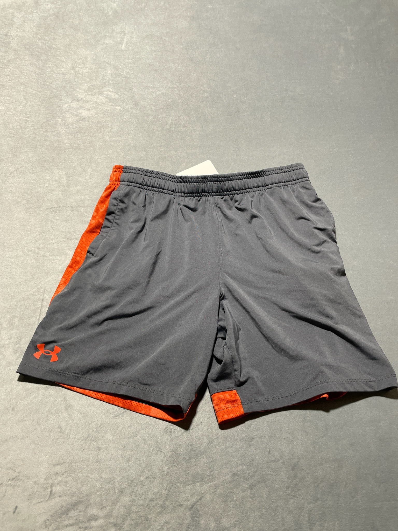 Under Armour Charcoal Gray Polyester Athletic Shorts Size YXL
