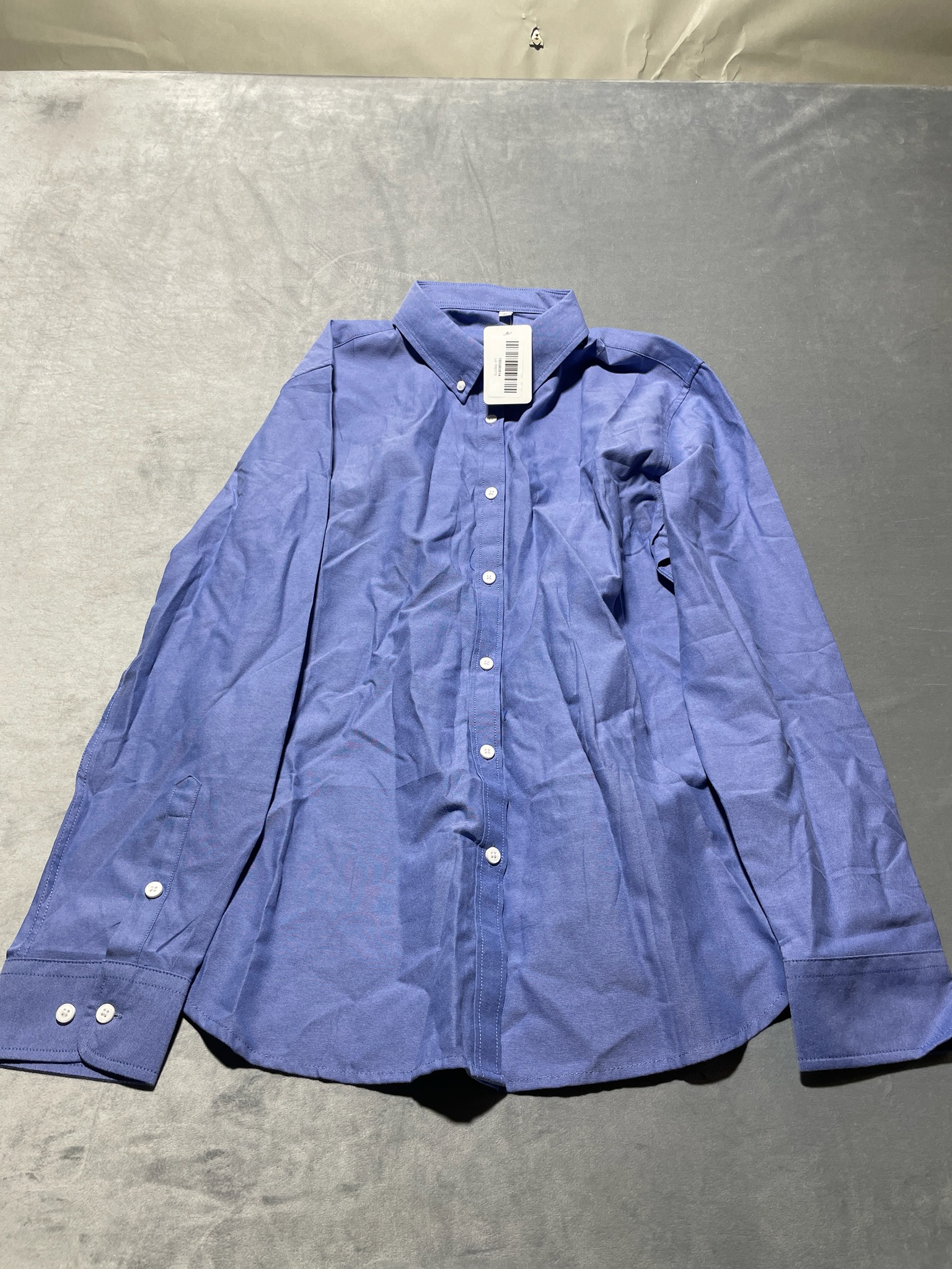 Blue Oxford Long-Sleeve Button-Up Shirt Size Large