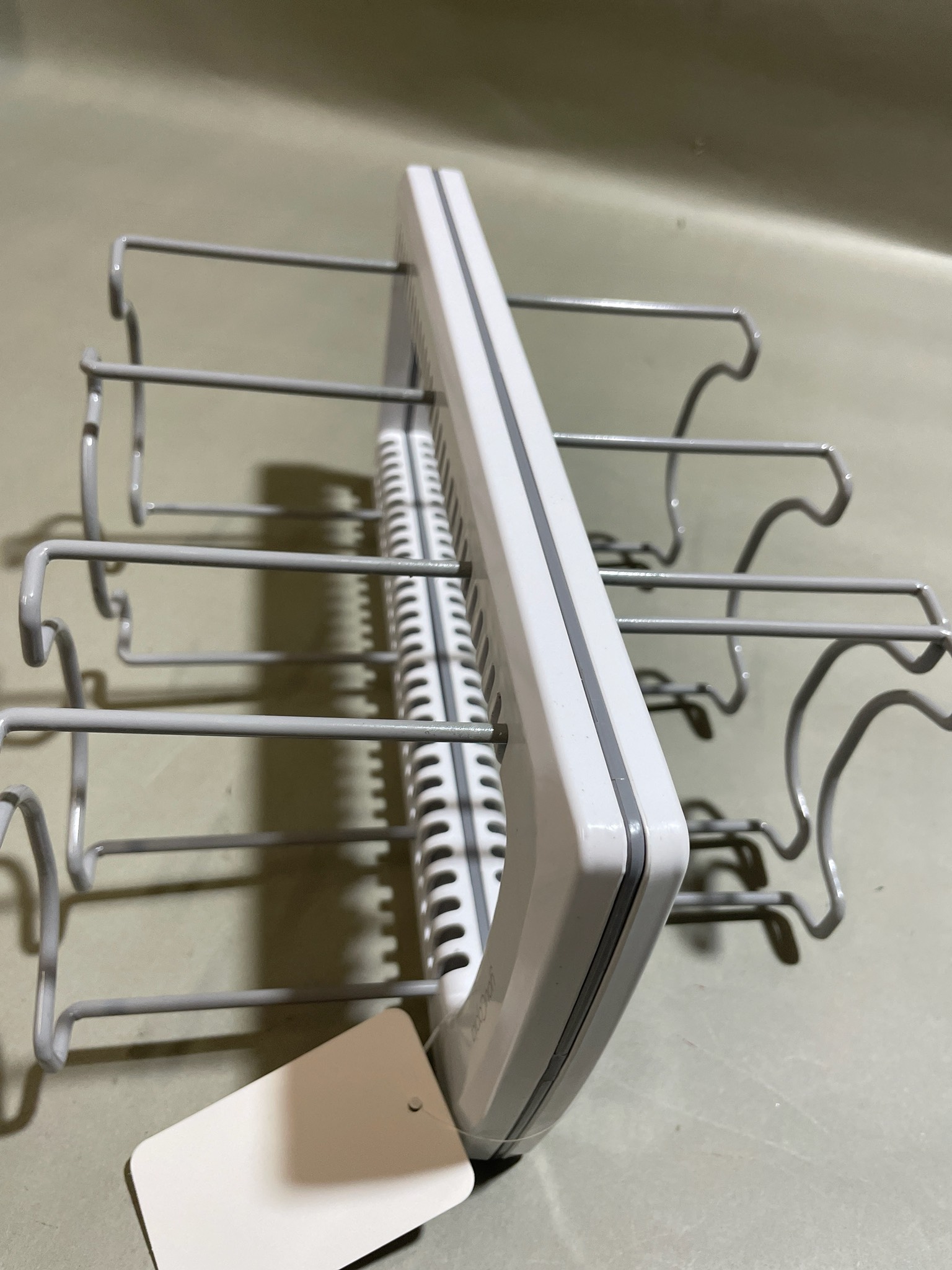 White Wire Divider Plate Rack