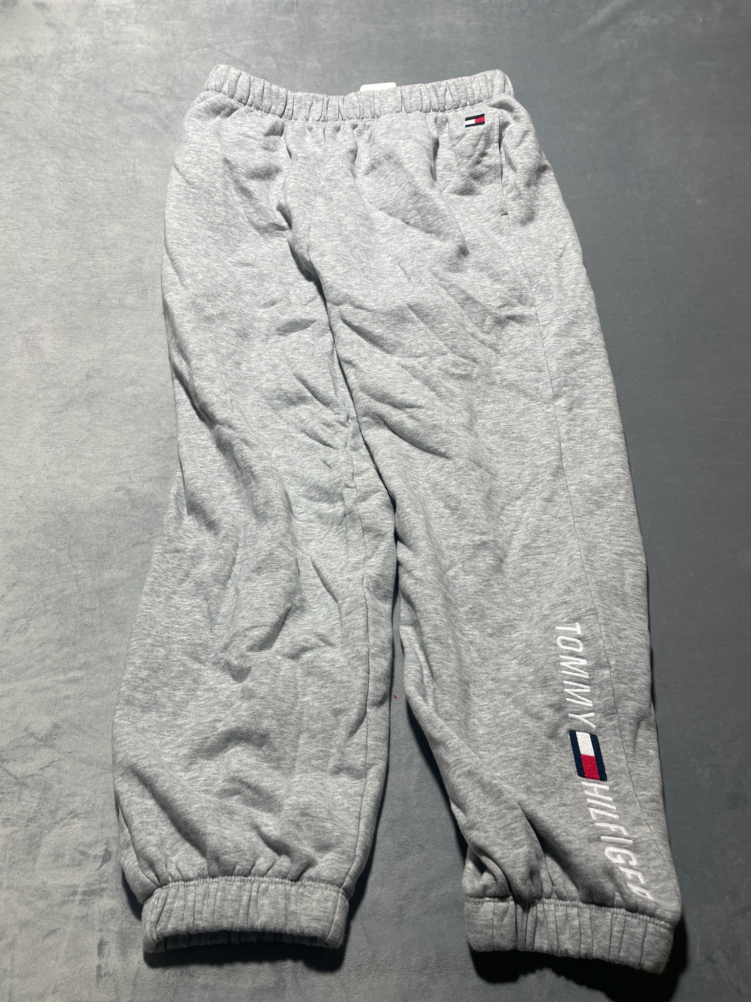 Tommy Hilfiger Light Heather Gray Fleece Joggers Size Large