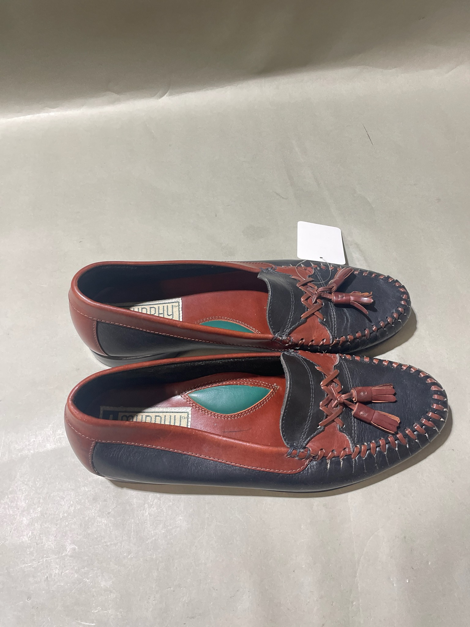 VTG J.MURPHY Black and Brown Leather Tassel Loafers size 10