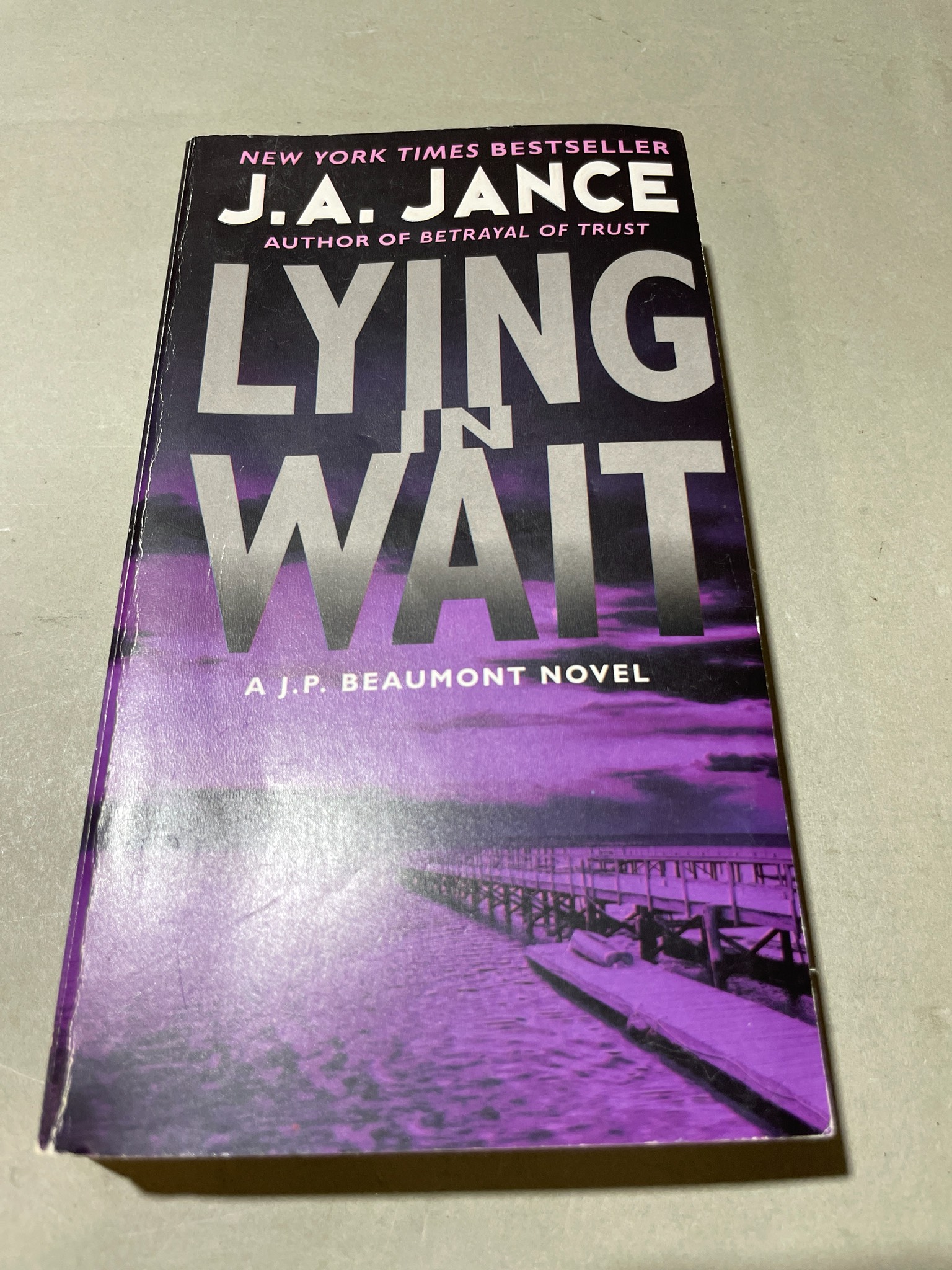 J.A. Jance Lying in Wait Paperback