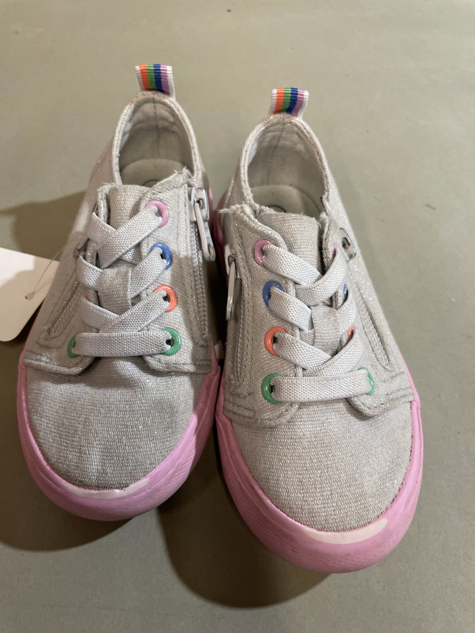 Cat & Jack Cream Glitter Canvas Sneakers Size Size 8