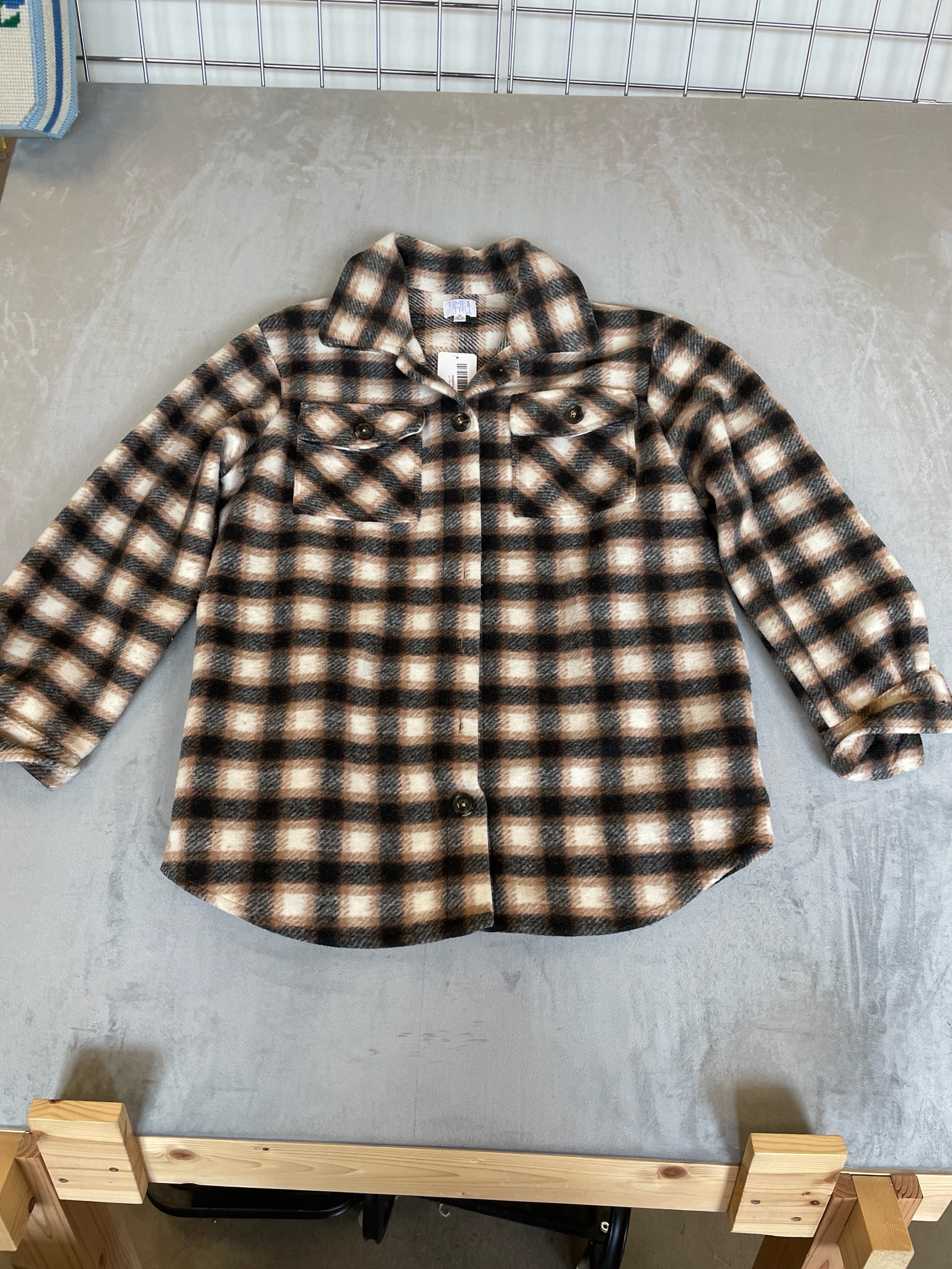 Time and Tru Cream Brown Black Plaid Brushed Knit Shacket Size M (8-10)