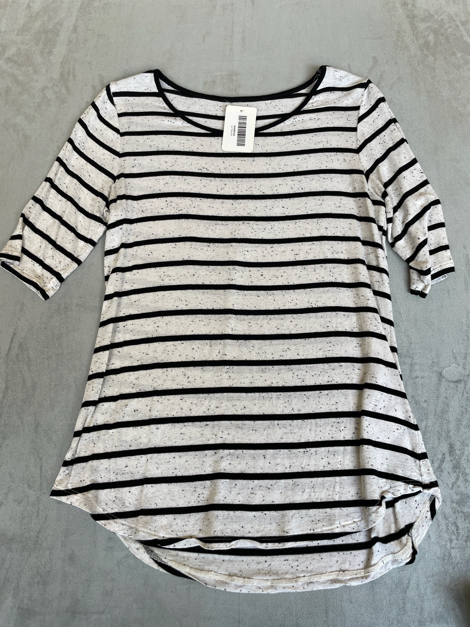 Apt. 9 Ivory and Black Striped Knit Tunic Size M
