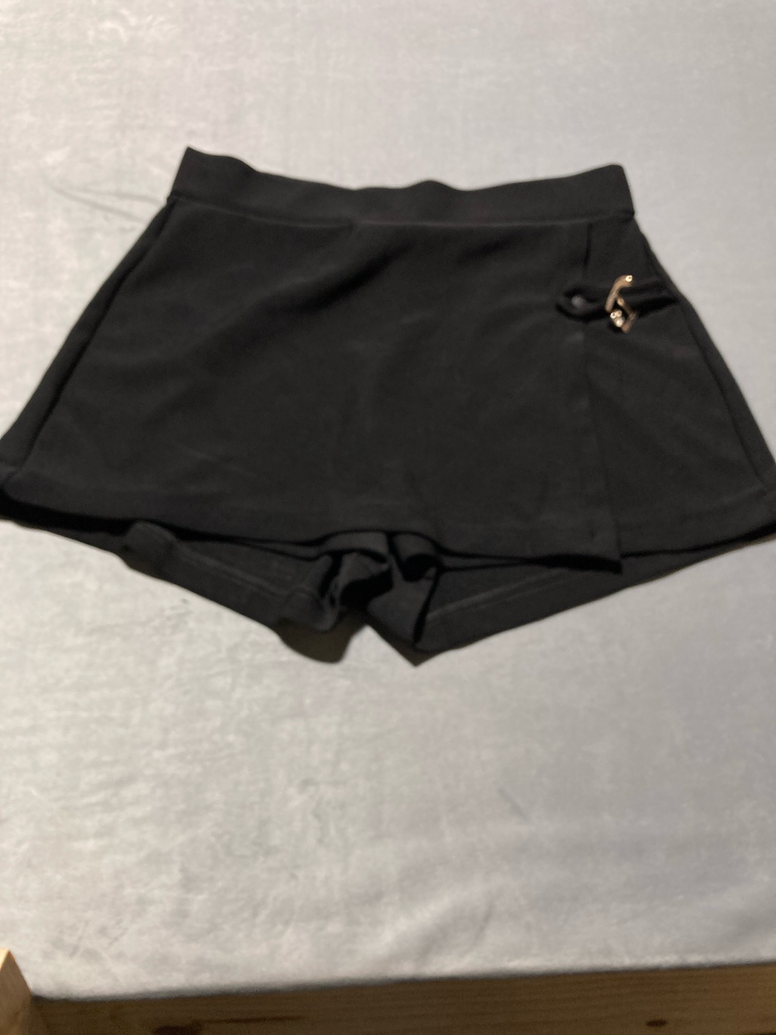 MM Black Stretch Knit Skort Size Large