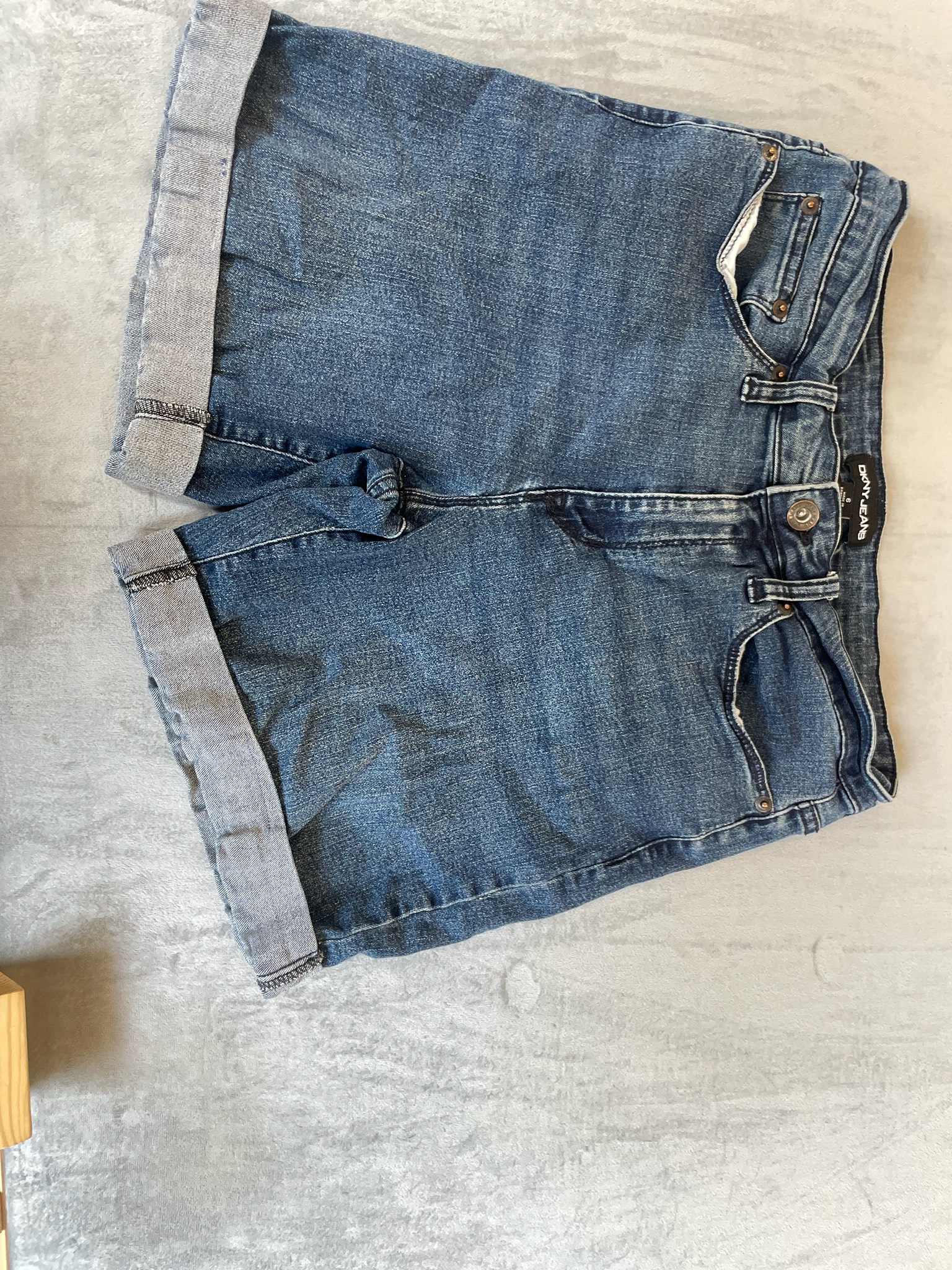 DKNY JEANS Medium Blue Denim Shorts Size Size 6