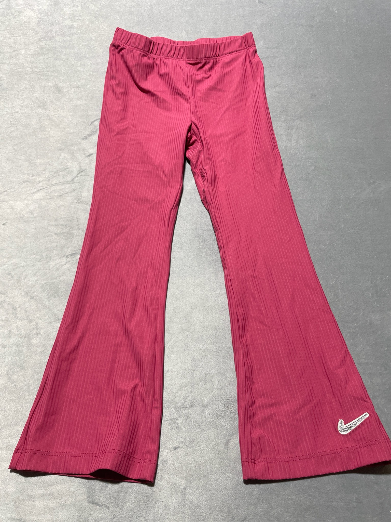 Nike Fuchsia Nylon-Elastane Pants Size 5-6Y