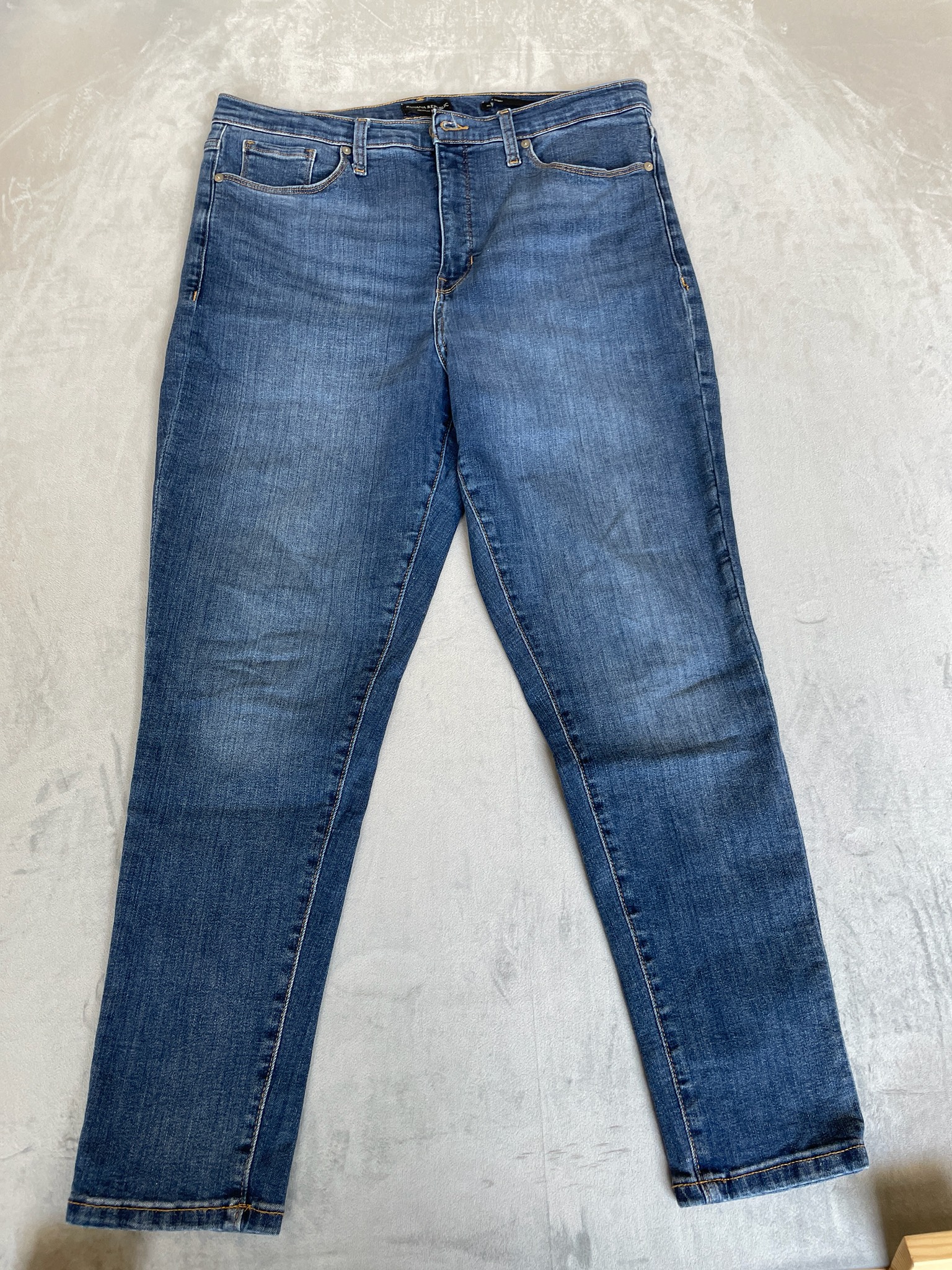 Banana Republic Medium Blue Denim Jeans Size Size 32