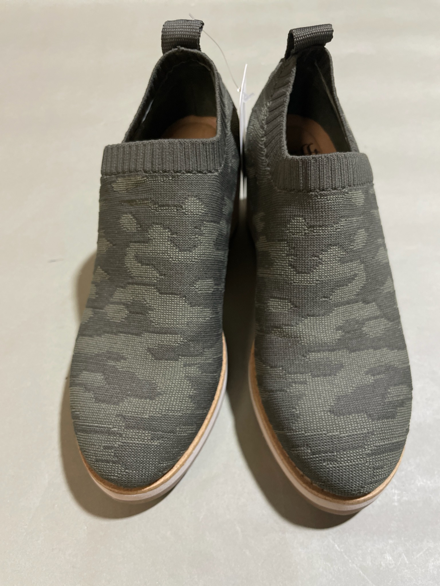 Söfft Charcoal Knit Slip-On Shoes