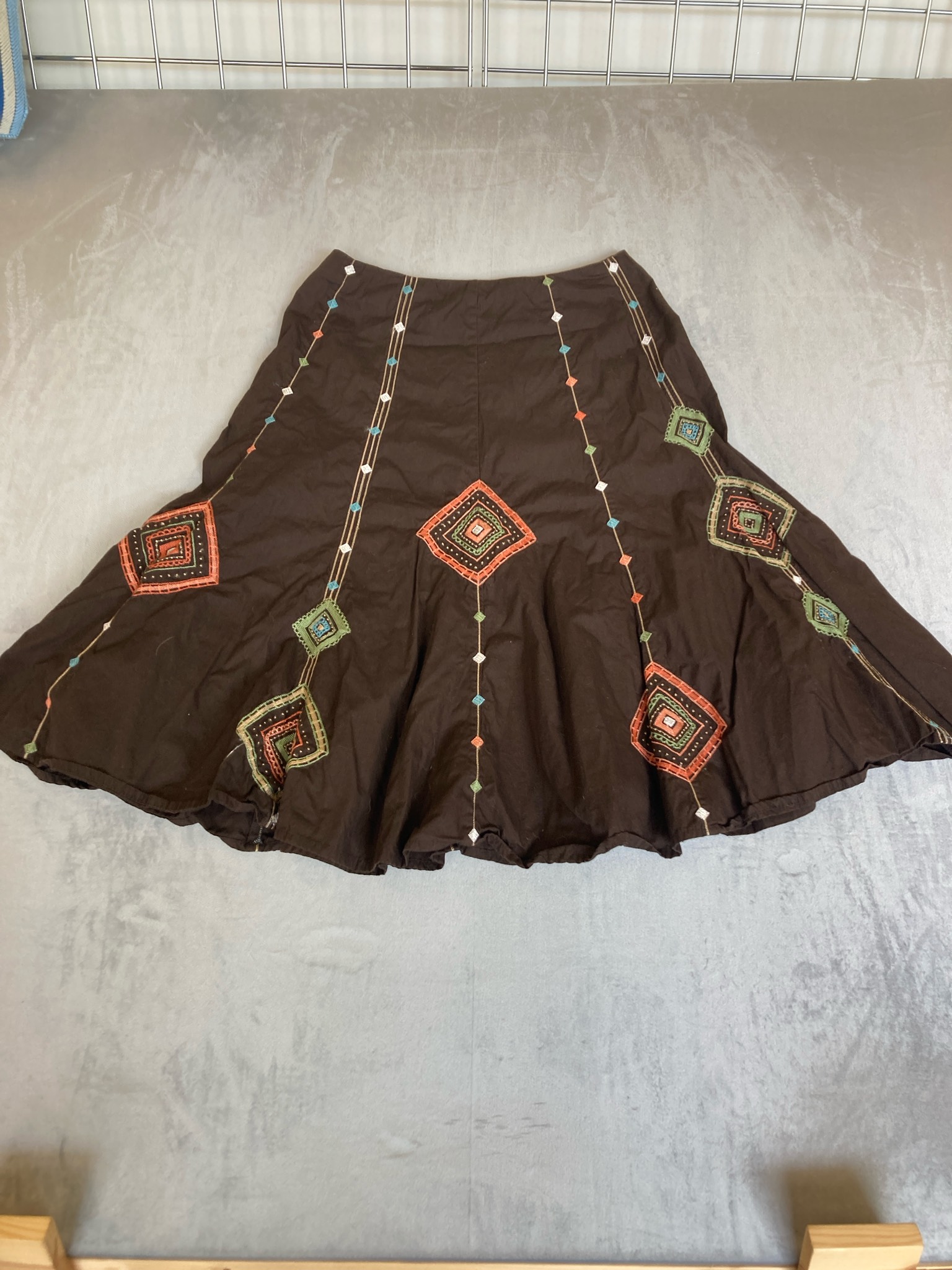 S.L.B. Dark Brown Embroidered Cotton Skirt Size 6P