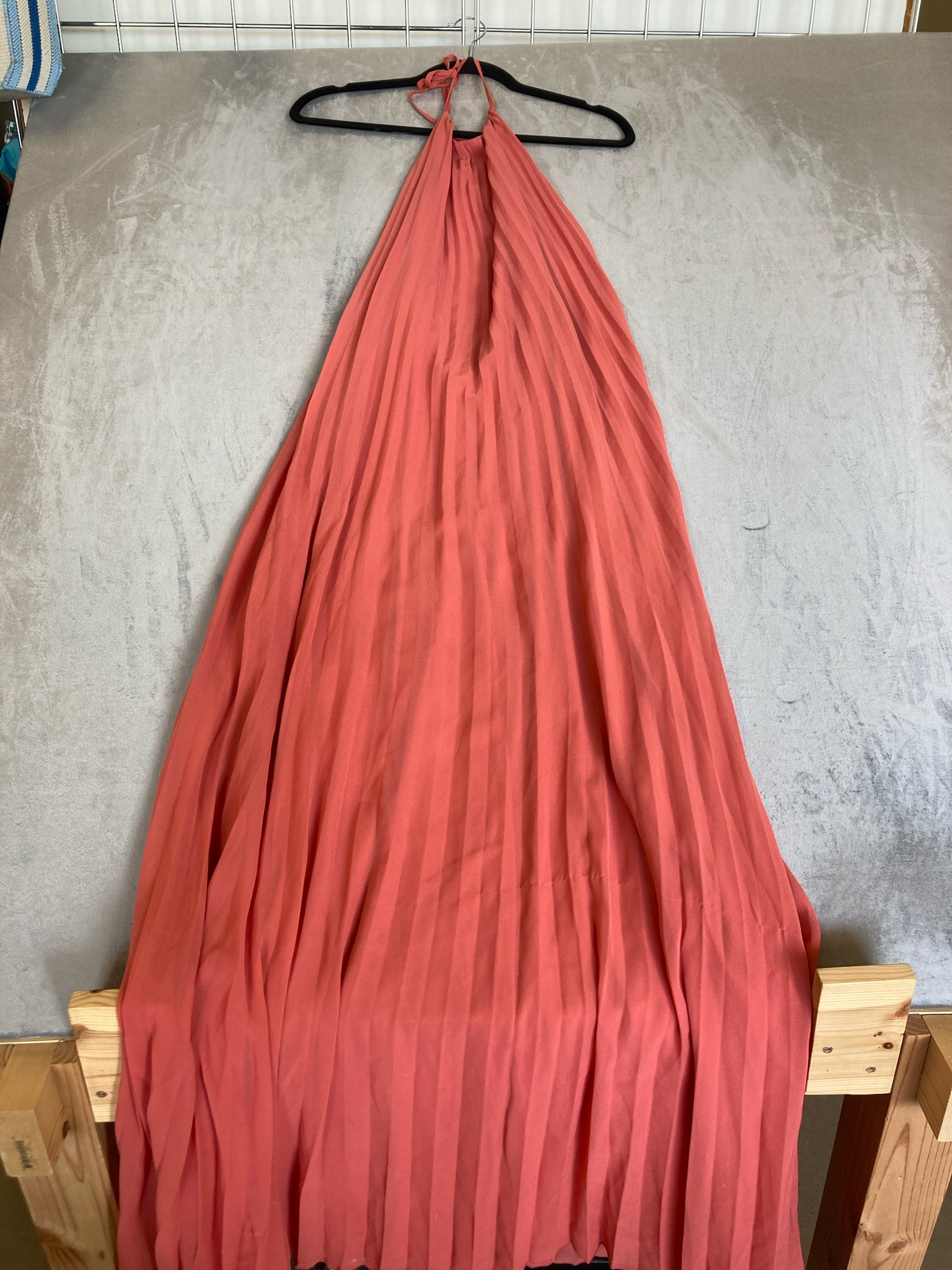 Forever 21 Coral Maxi Dress Size Large