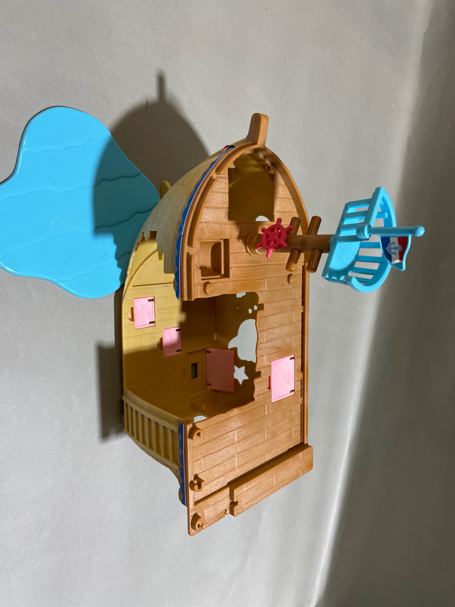Tan and Light Blue Boat Playset
