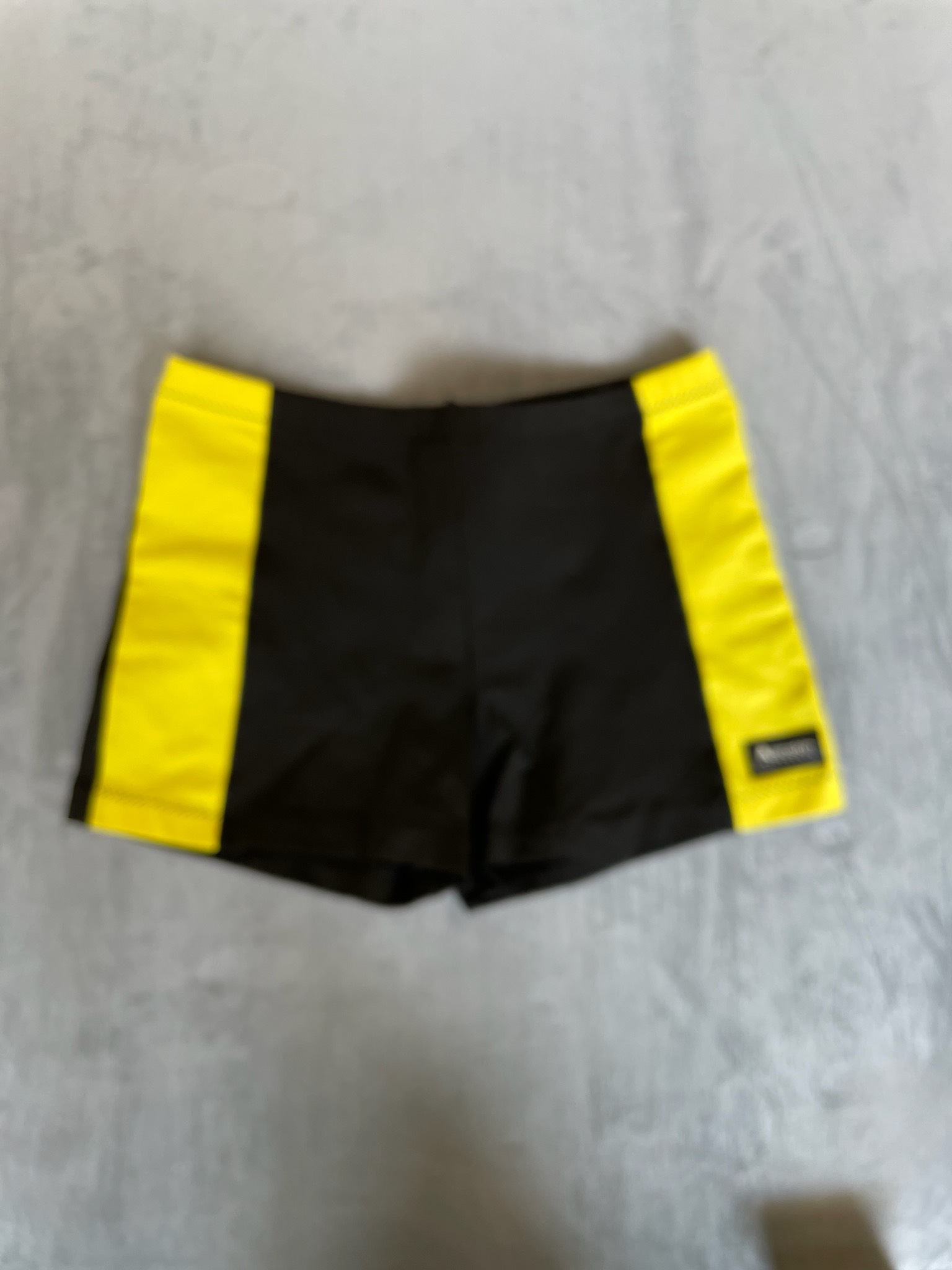 CALIFORNIA Black Yellow Colorblock Stretch Knit Shorts