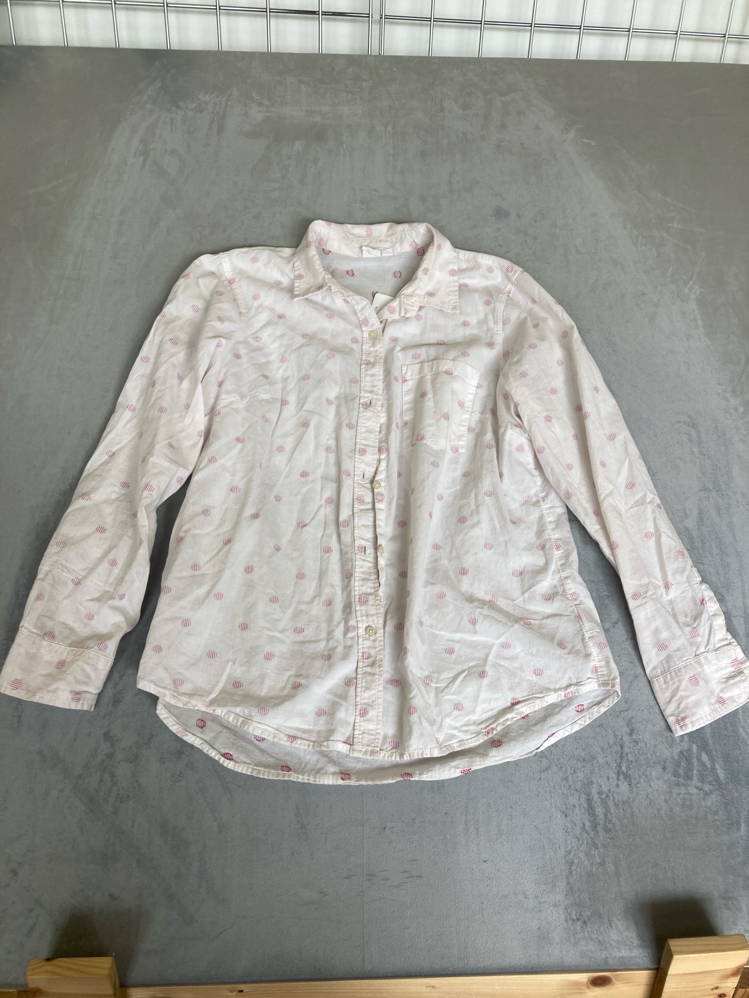 GAP Off-White Light Pink Printed Long-Sleeve Button-Up Shirt