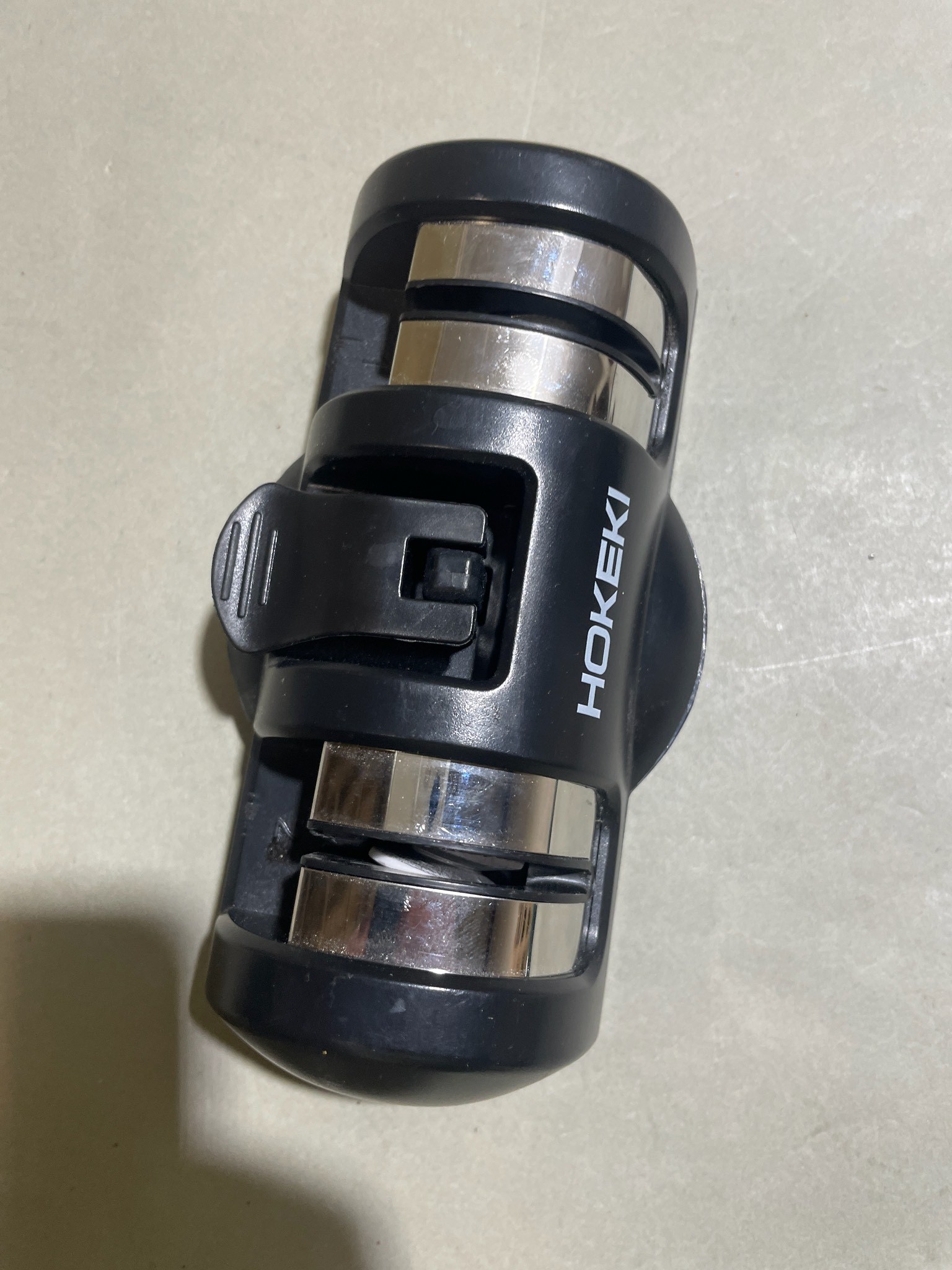 HOKEYI Black Two-Wheel Suction-Base Knife Sharpener