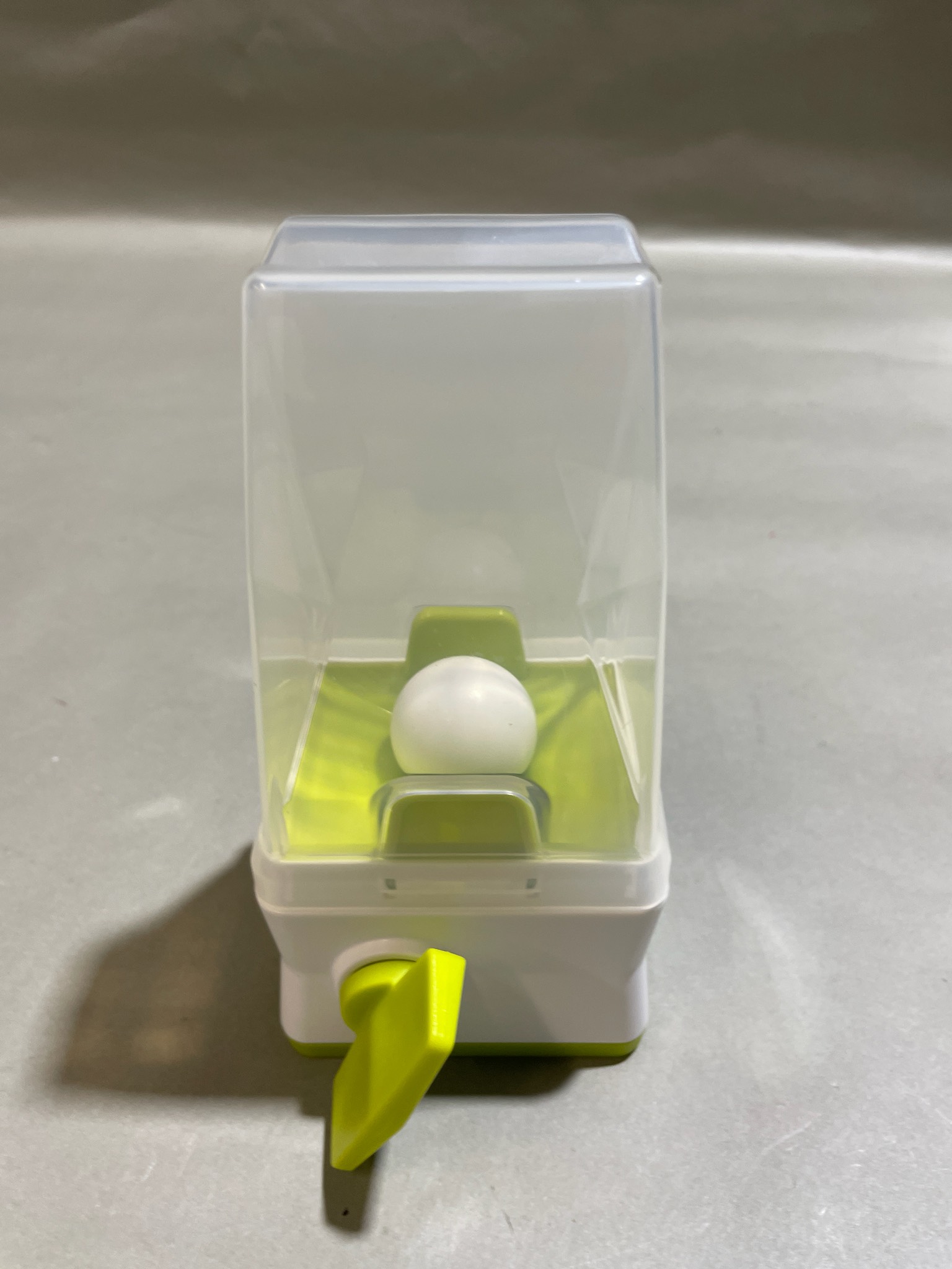Pampered Chef White Lime Green Egg Tool