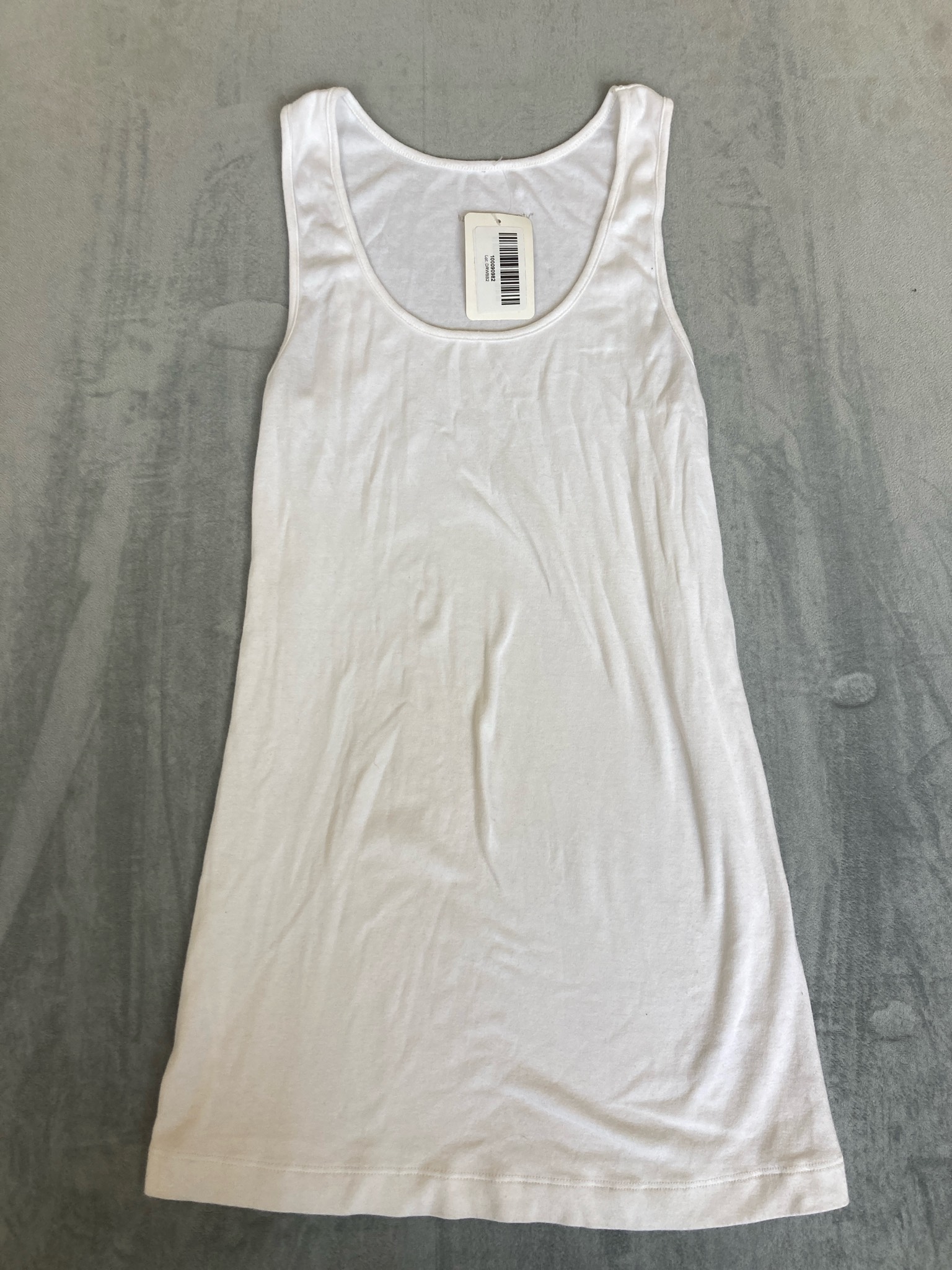 Liz Lange Maternity White Knit Maternity Tank Top