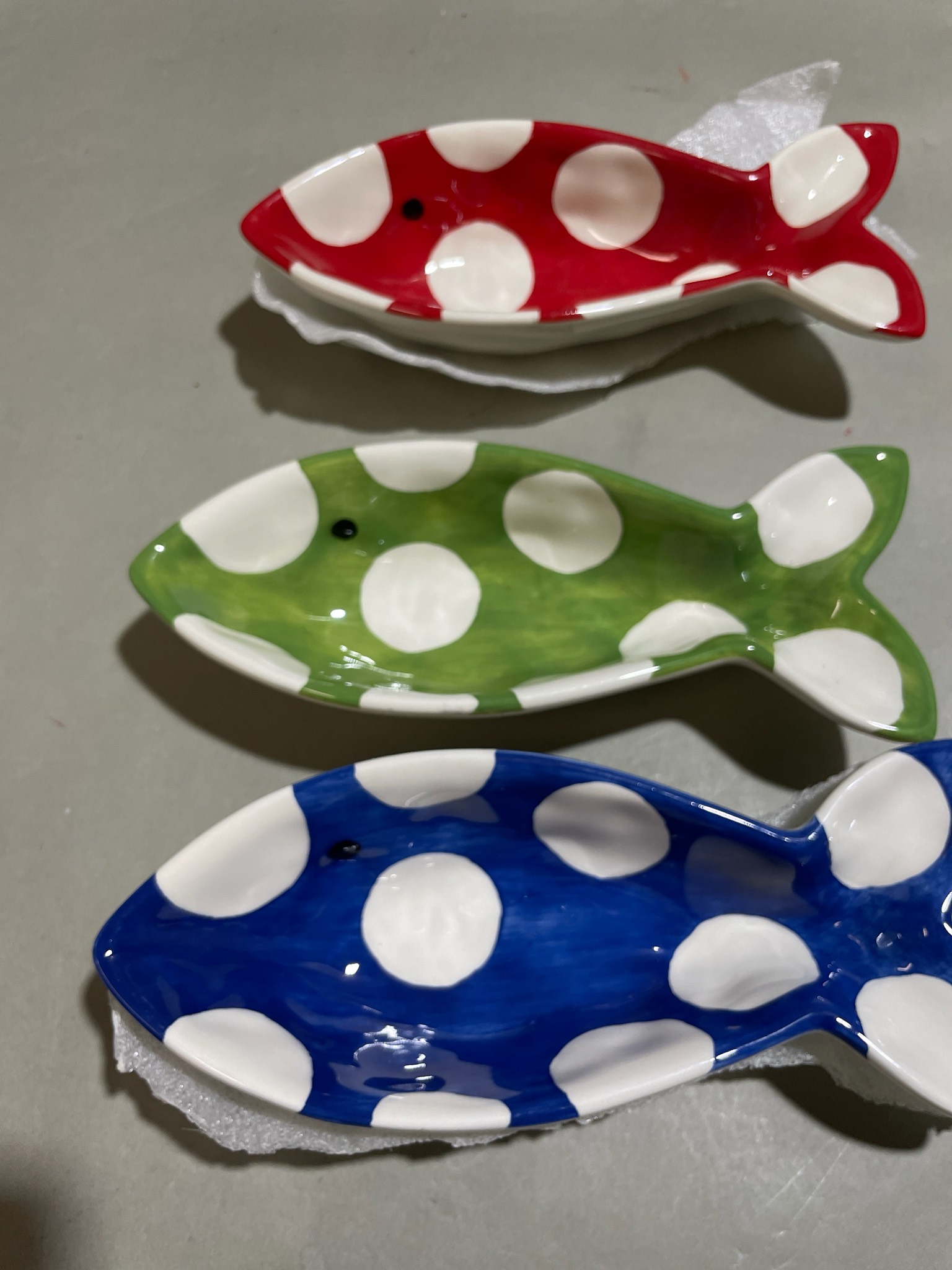 Red Green Blue Fish Dish Set