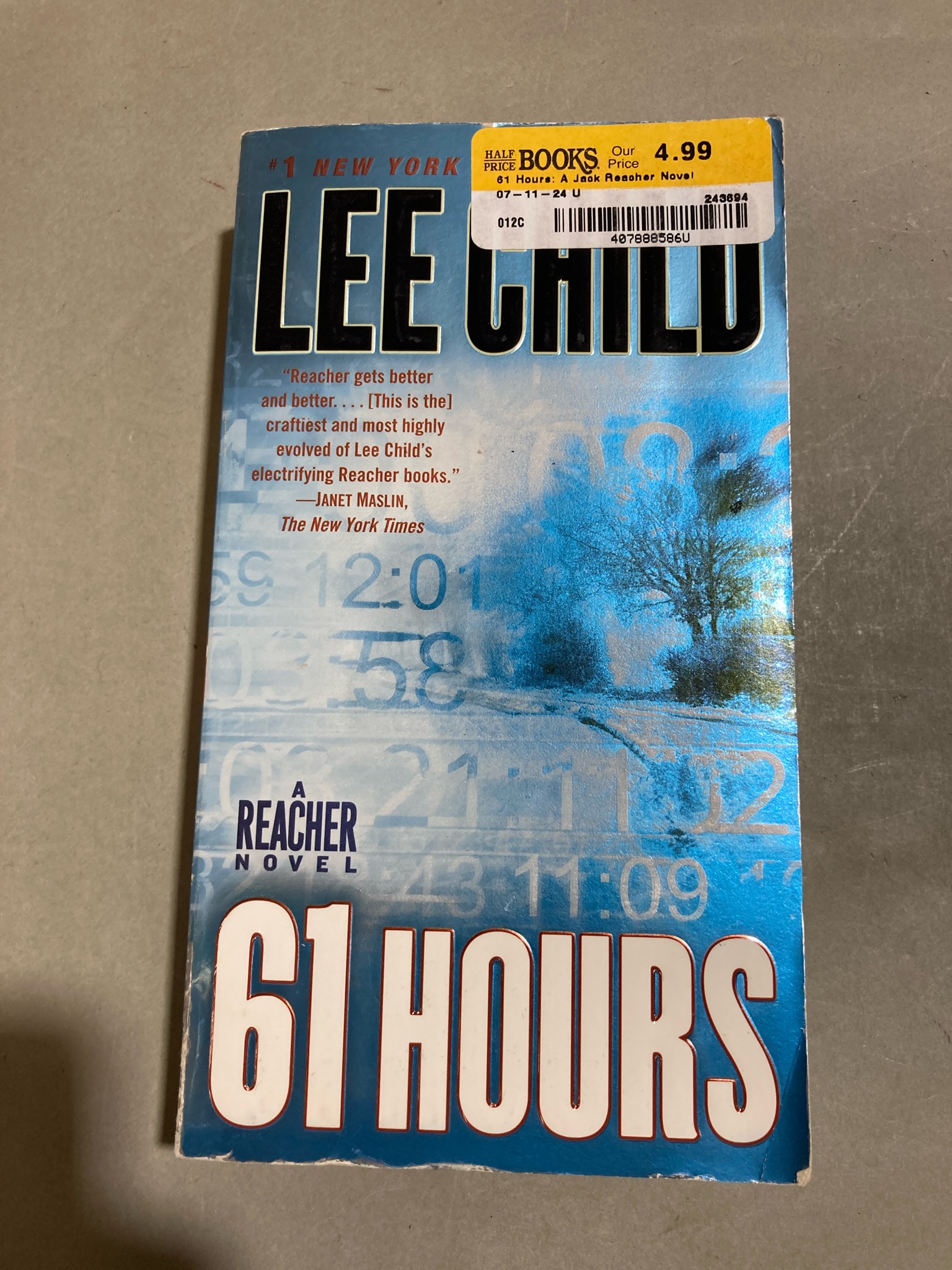 Lee Child 61 Hours Paperback Thriller Novel