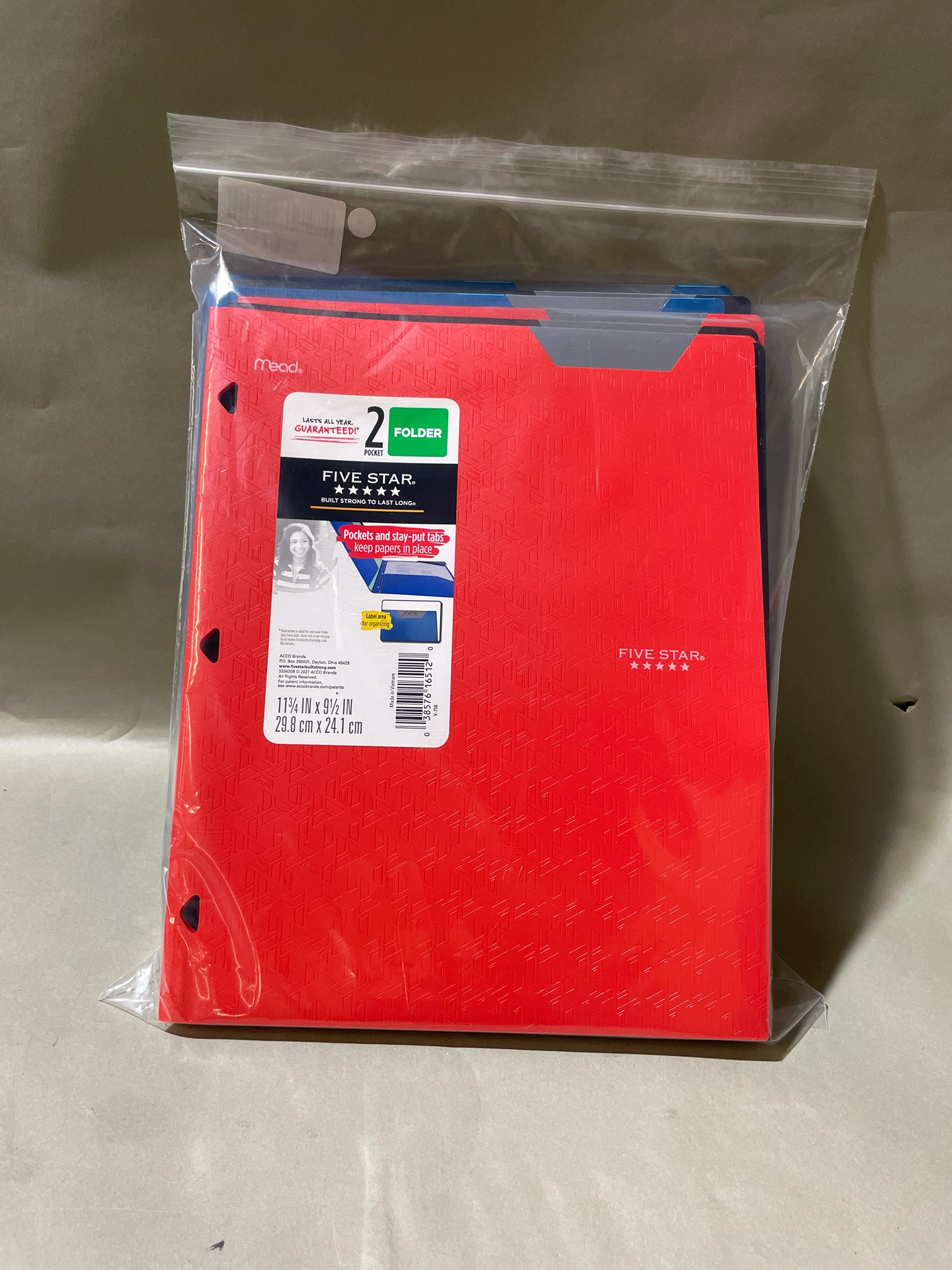 Five Star Red and Blue 2-Pocket Folders Multi-Pack Size 11 3/4 in x 9 1/2 in