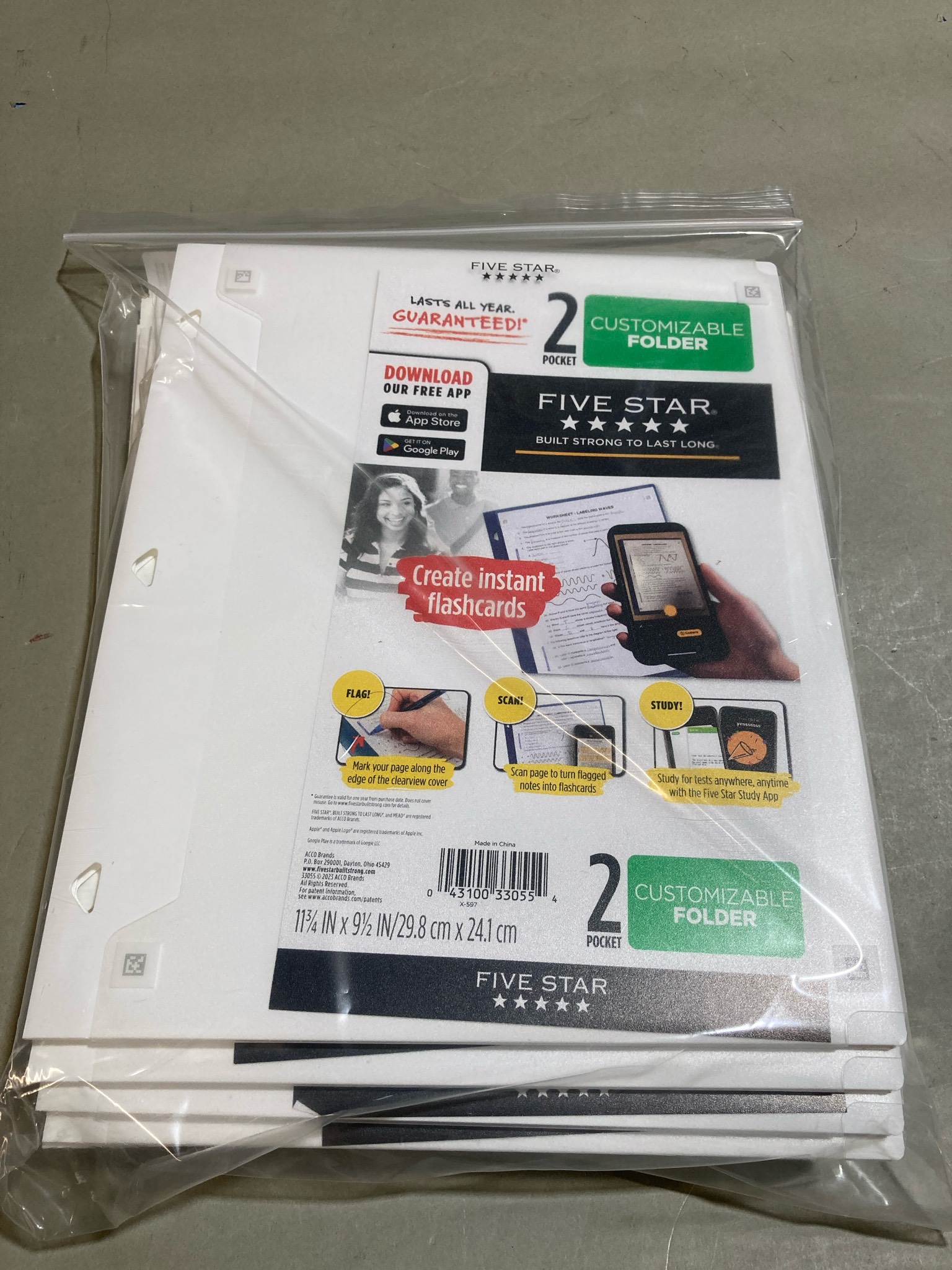 Five Star White 2-Pocket Customizable Folder Size 11 3/4 in x 9 1/2 in