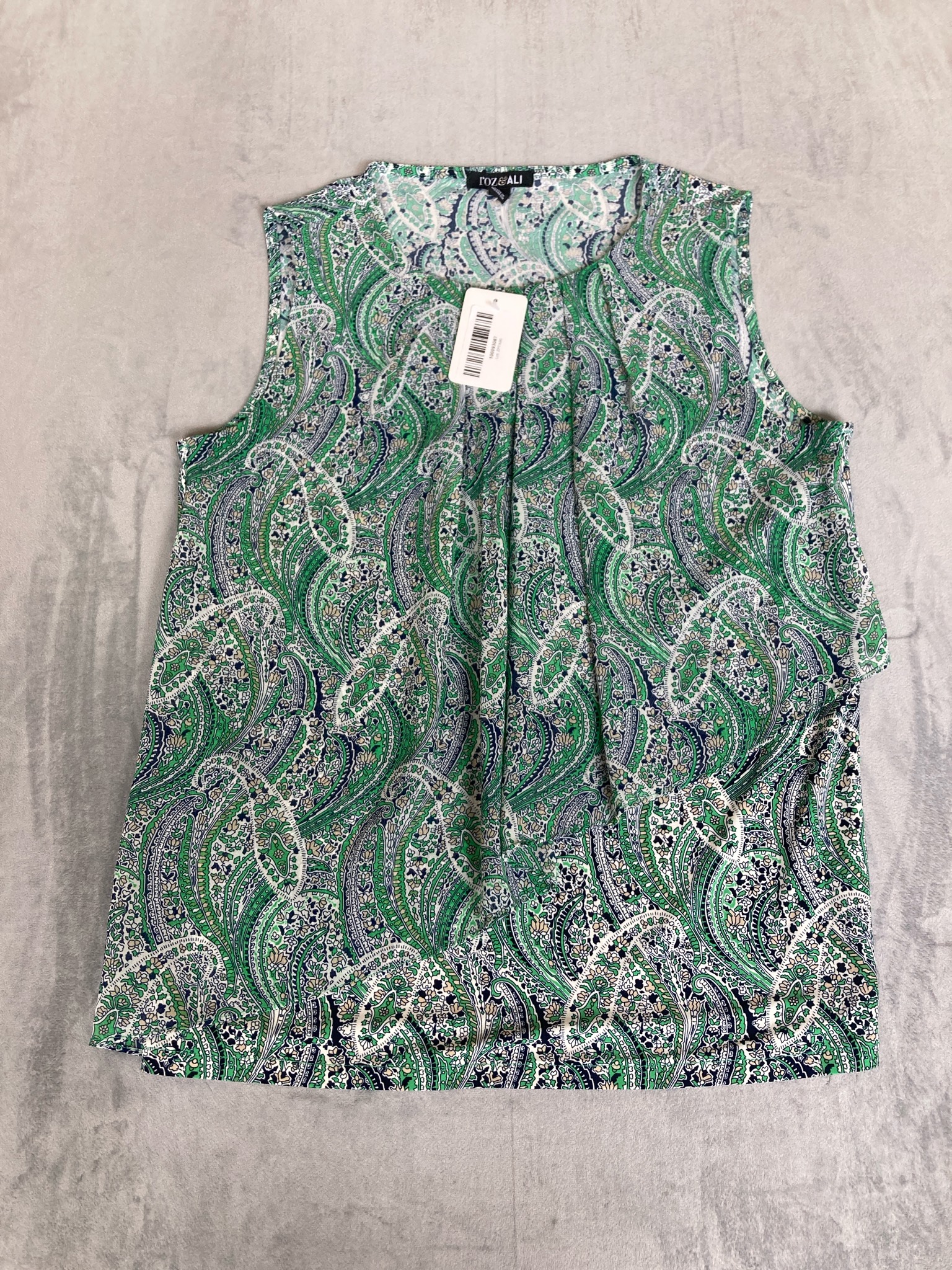 Roz & Ali Green Paisley Textured Sleeveless Top Size M