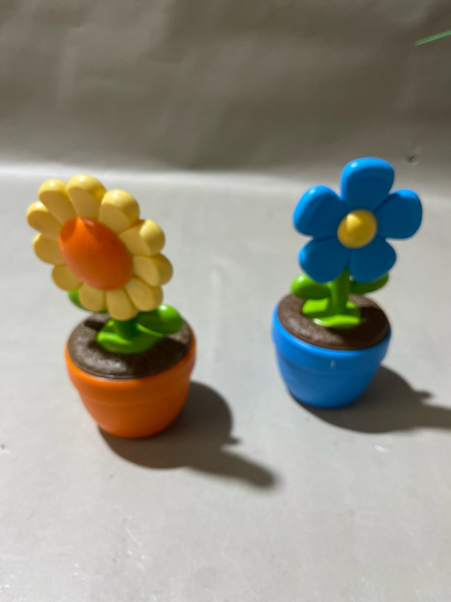 Colorful Plastic Potted Flower Toy Set