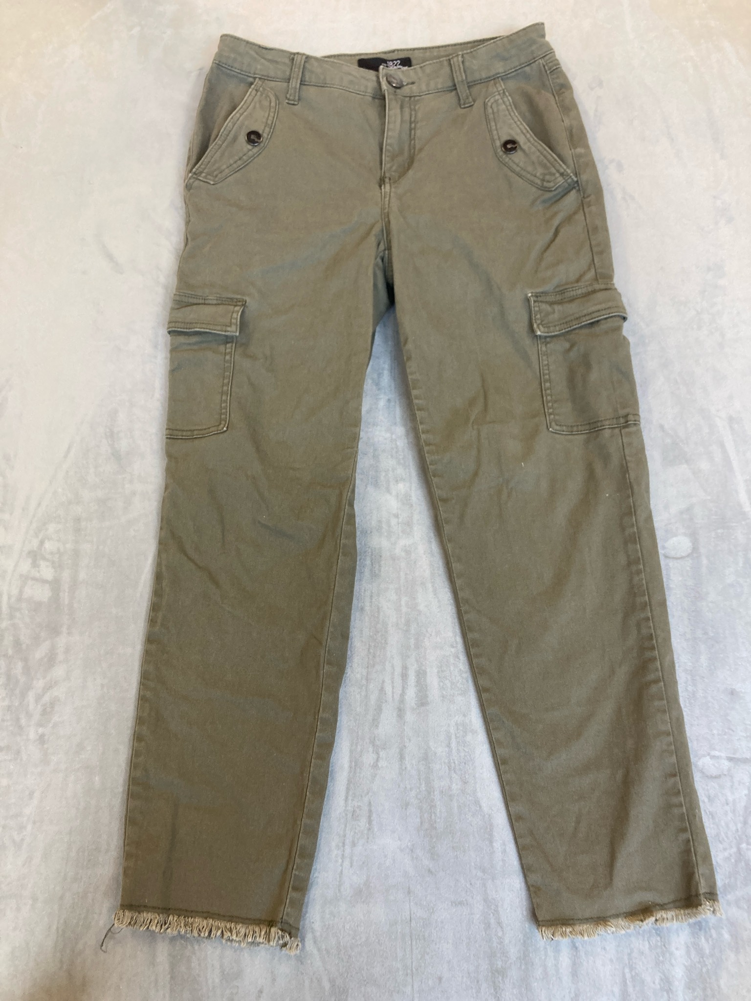 1822 Denim Olive Khaki Cargo Pants Size 6
