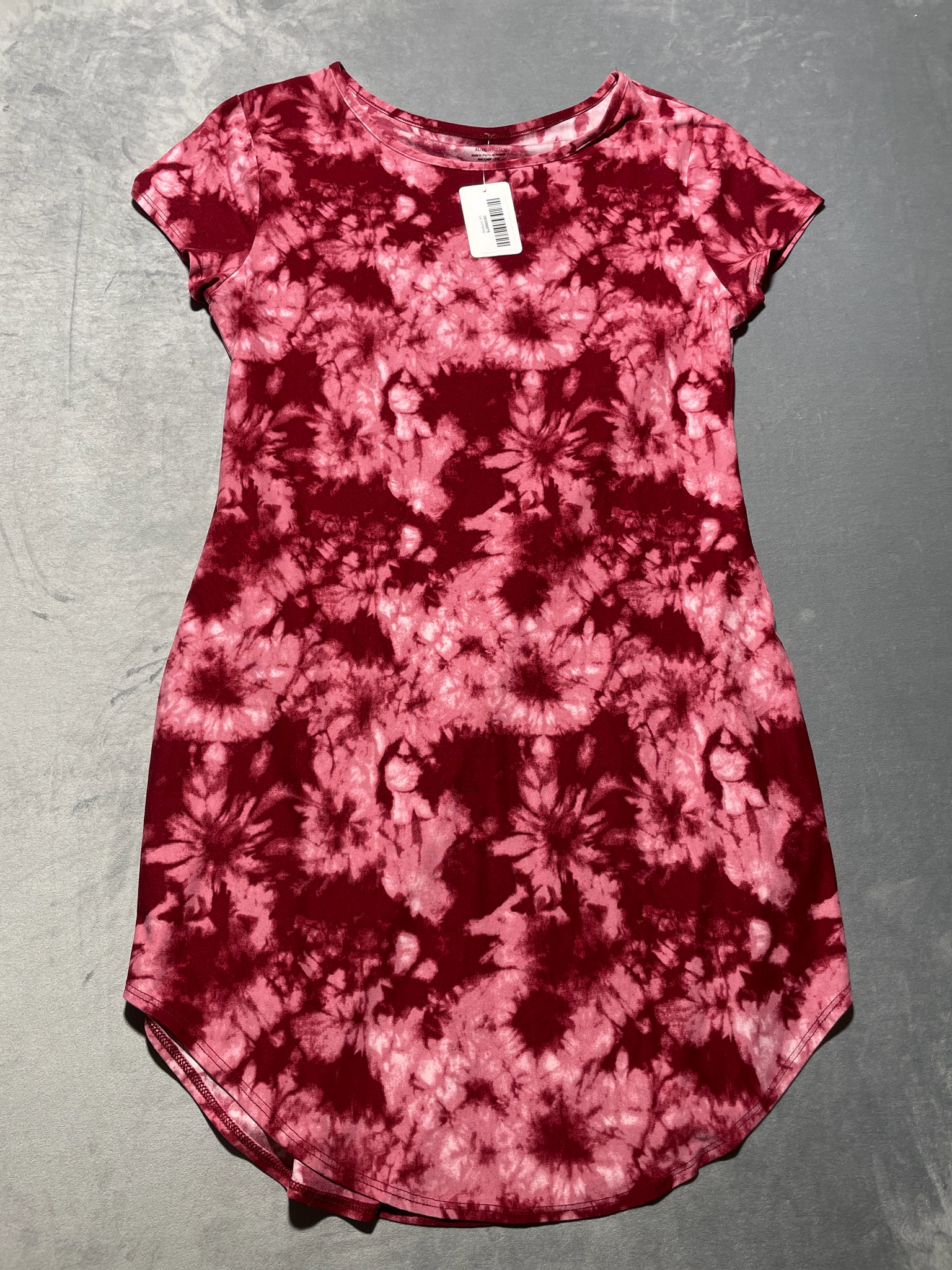 No Boundaries Red Pink Floral Short-Sleeve Dress Size XL/XG (15-17)