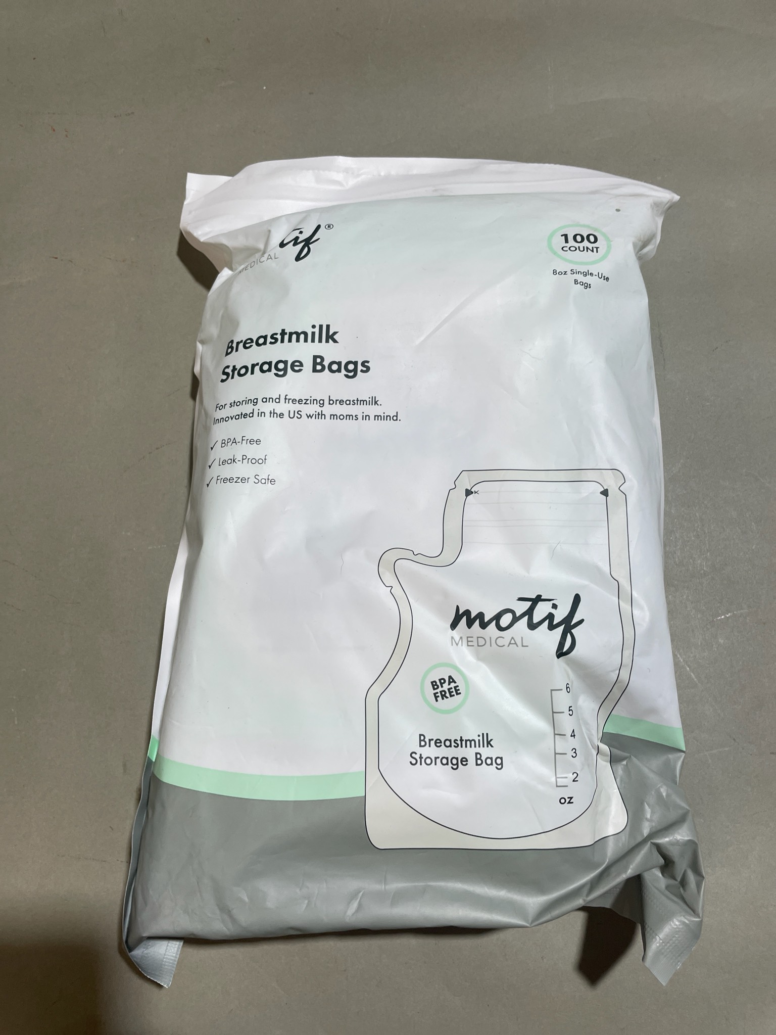 Motif Medical White Disposable Breastmilk Storage Bags Size 8 oz, 100 count