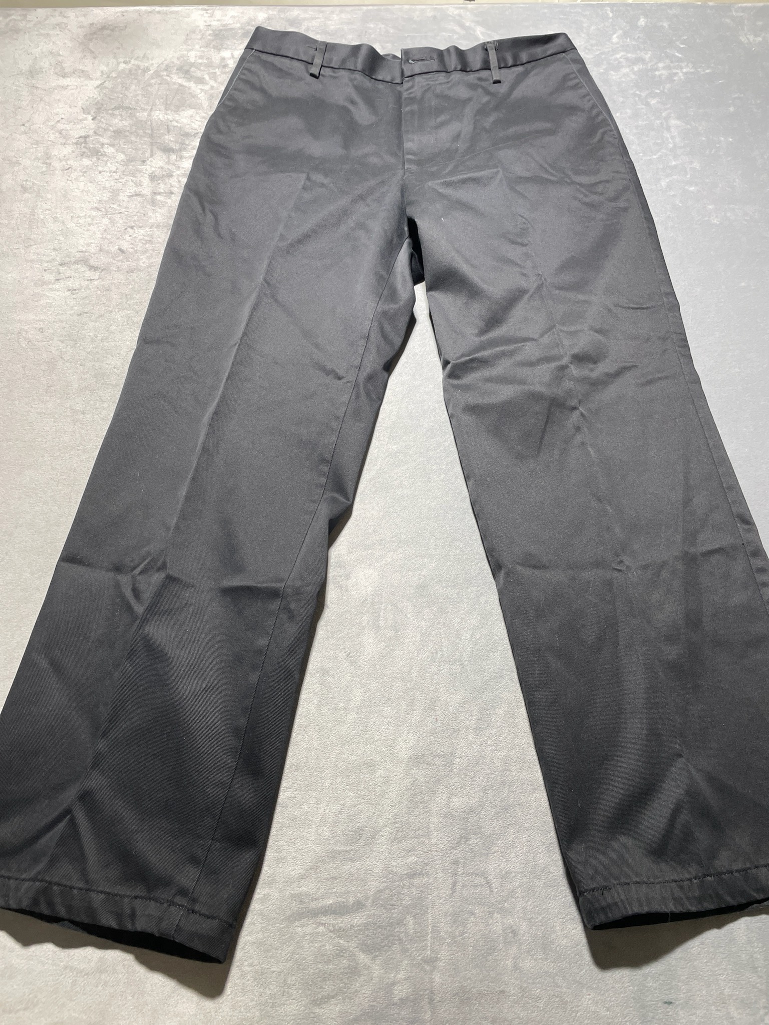 Dockers Black Cotton Twill Chino Pants Size 33 x 30