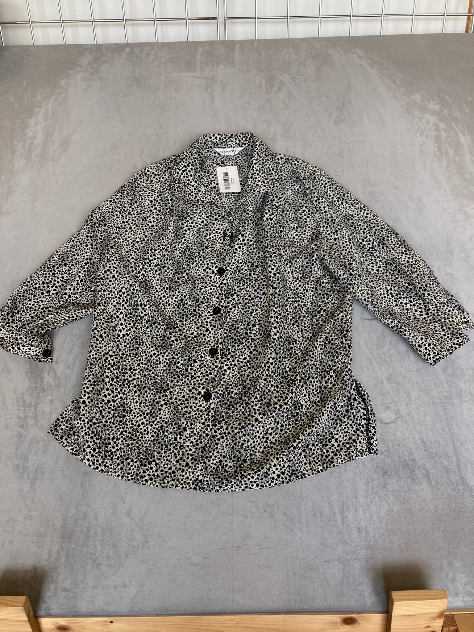 Cream and Black Spotted Button-Front Jacket
