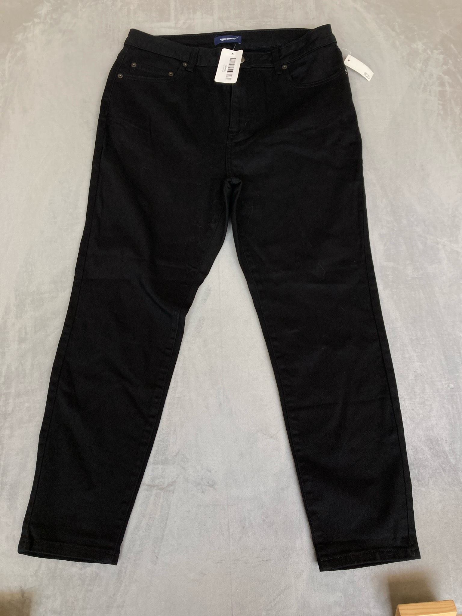 Amazon Essentials Black Denim Jeans Size US 14 Short