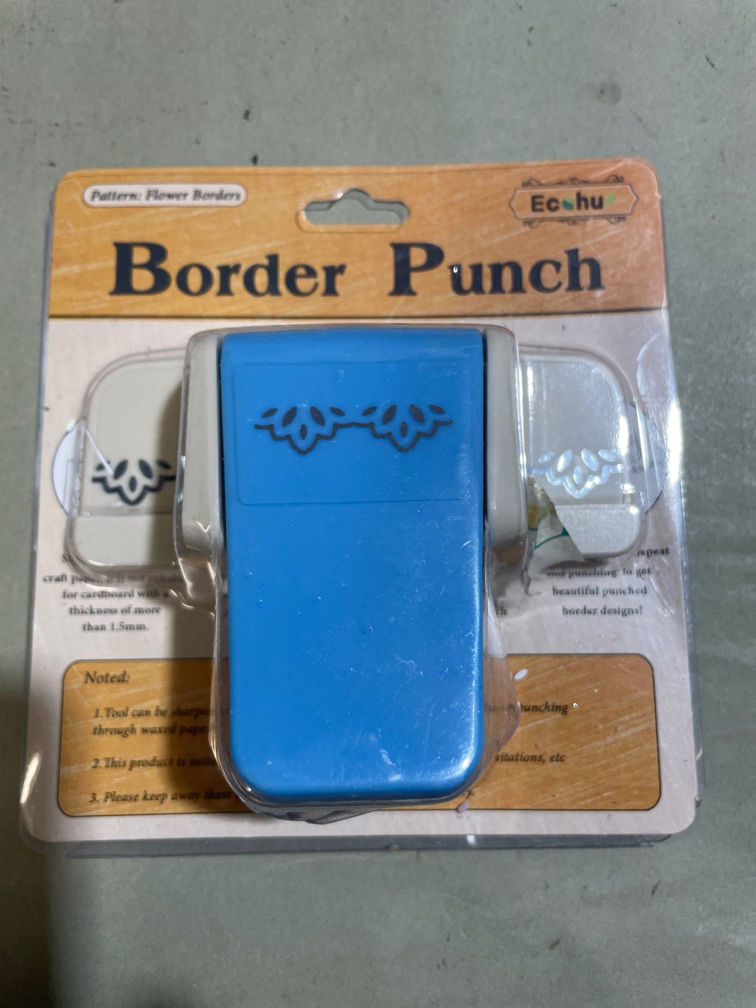 Ecohu Blue Flower Border Punch