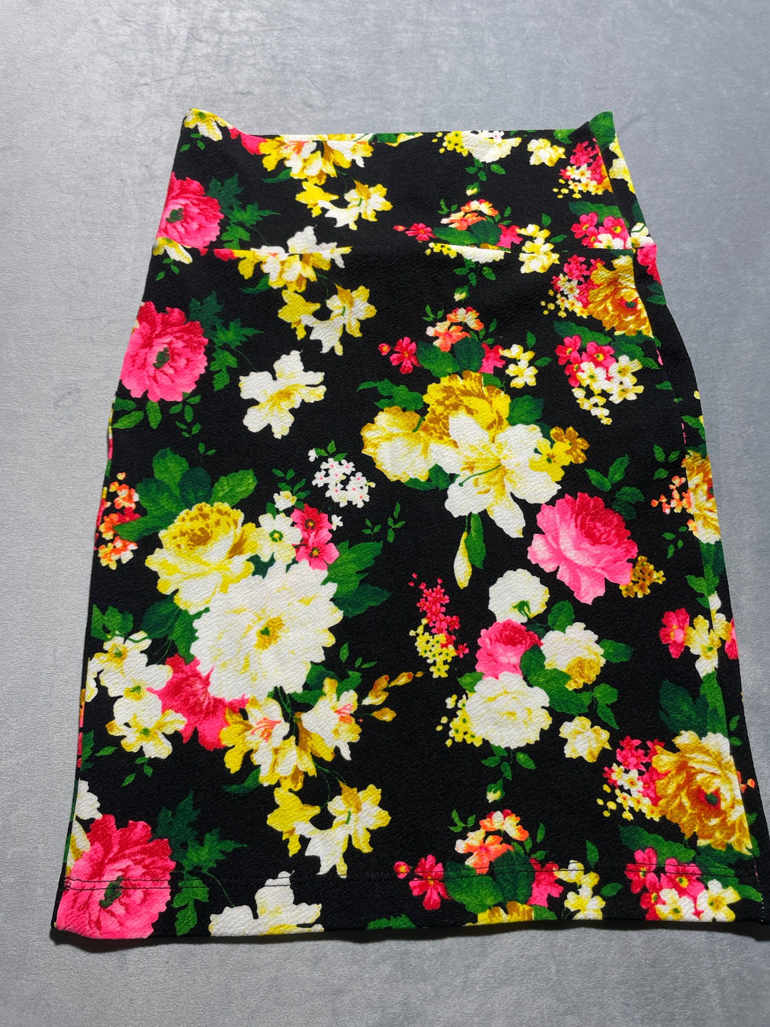 2B Black Floral Skirt