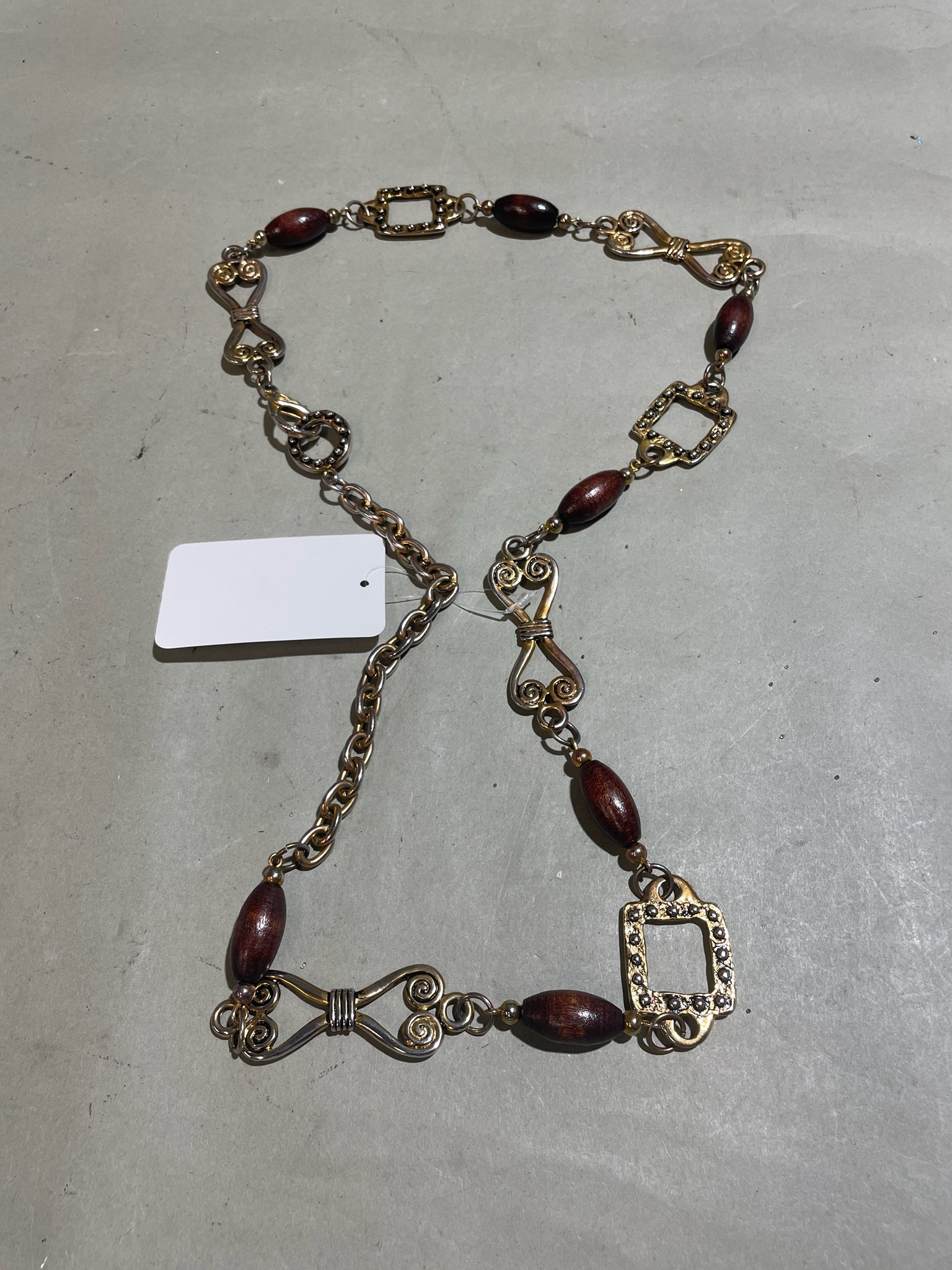 Gold Tone Ornate Chain Necklace