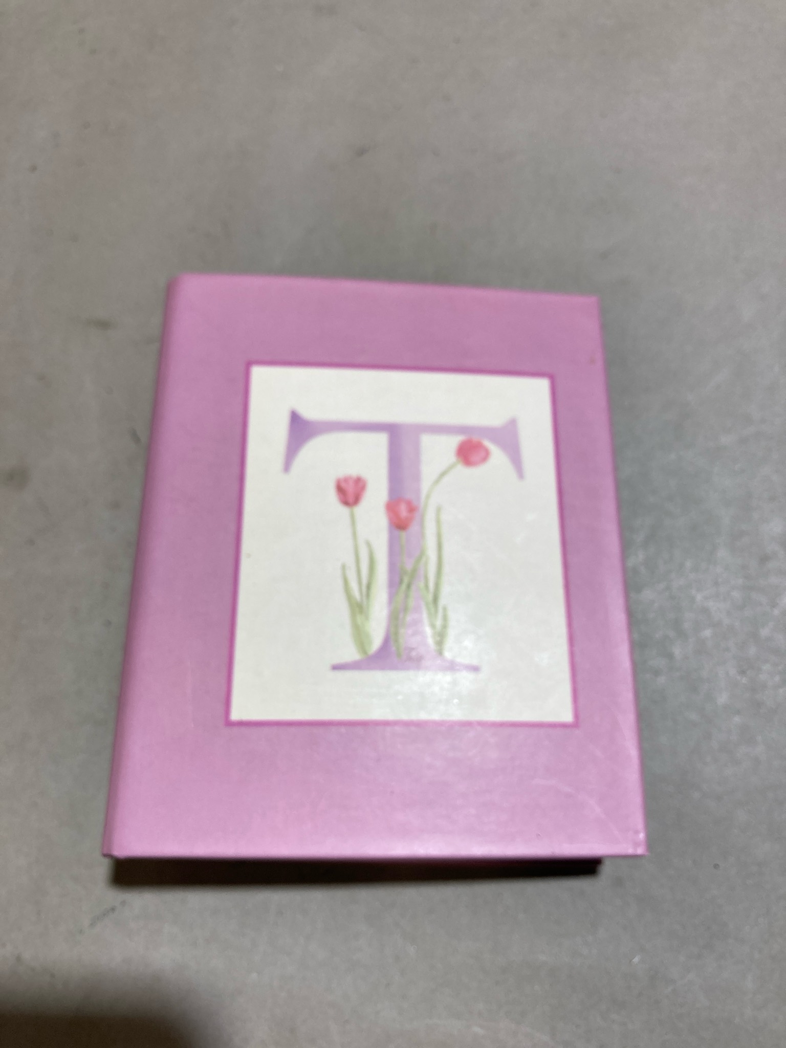 creative!v! Pink Floral T Monogram Photo Album