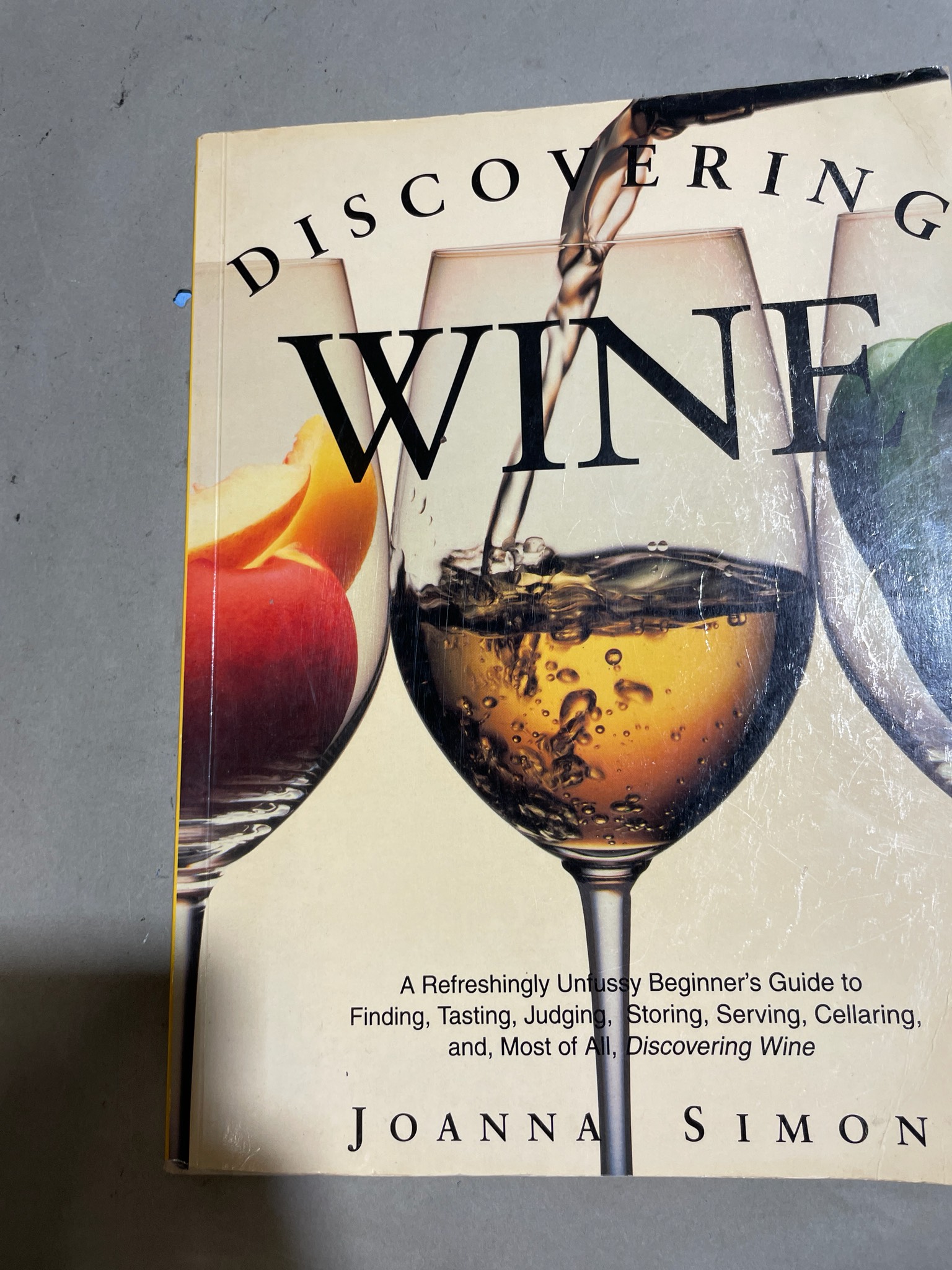 Faber and Faber Discovering Wine